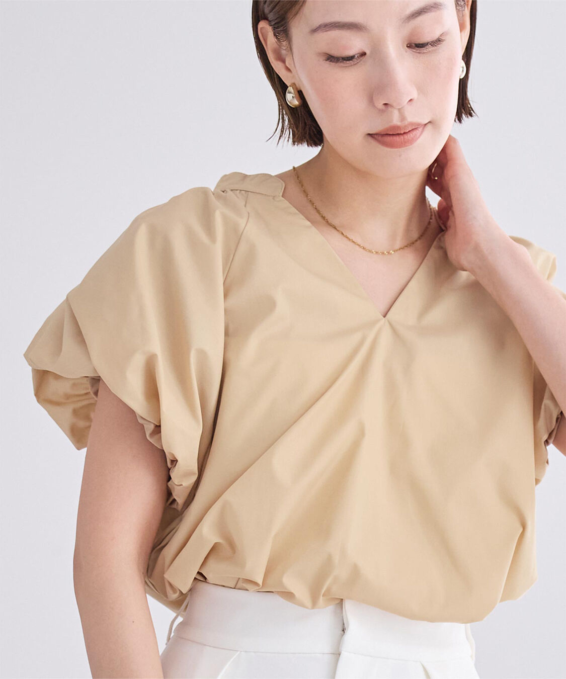 ur's「バルーンデザインキーネックブラウス」|シャツ・ブラウス|