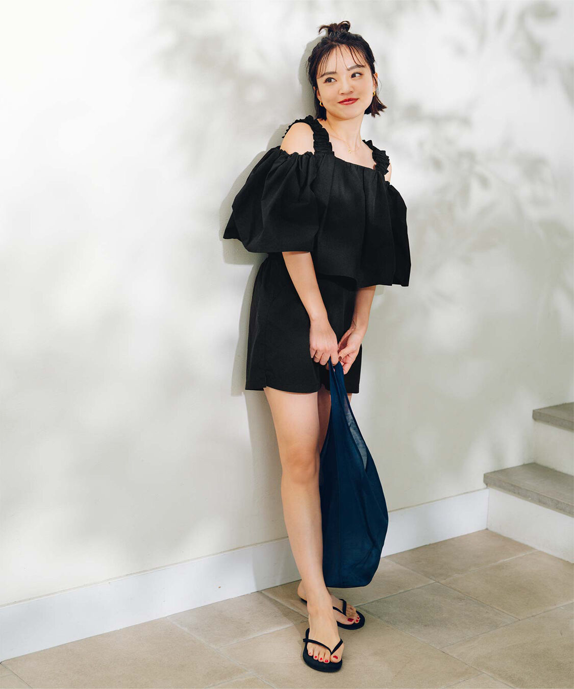 ur's「【春名亜美さんコラボアイテム】2wayフリルショルダートップス」|シャツ・ブラウス|