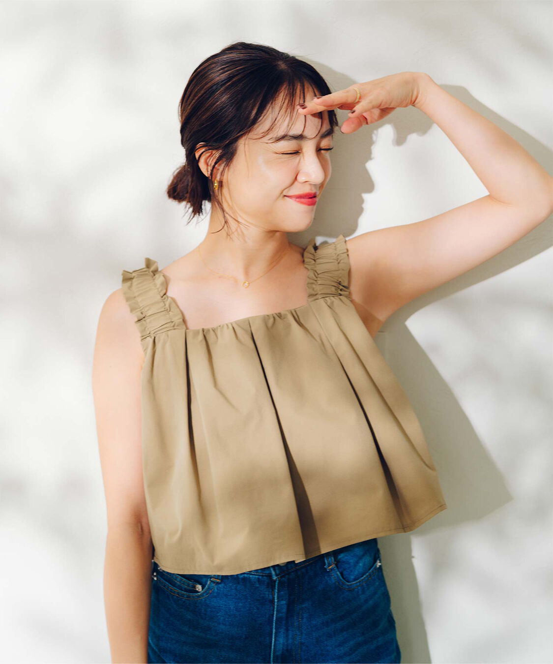 ur's「【春名亜美さんコラボアイテム】2wayフリルショルダートップス」|シャツ・ブラウス|