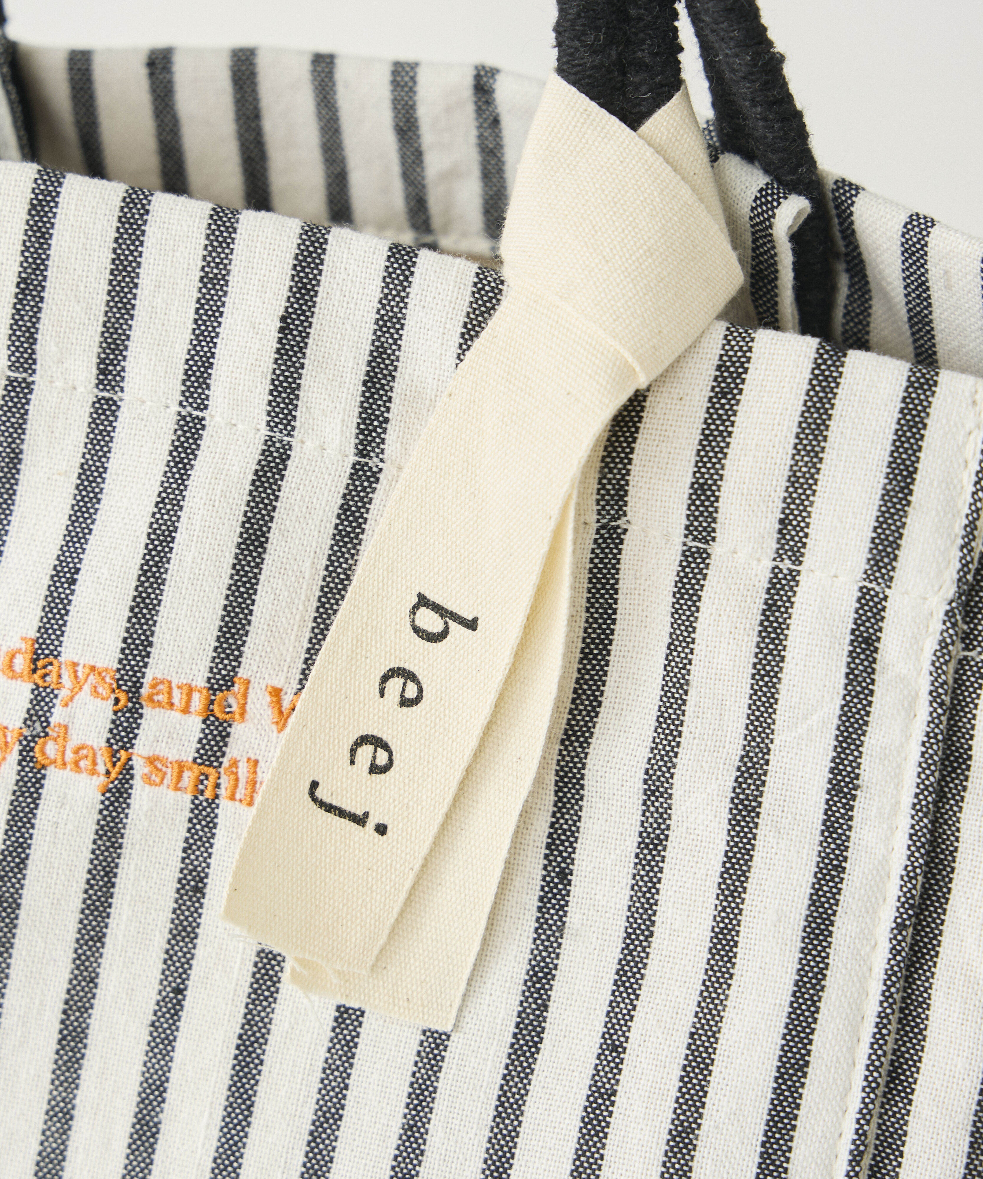 DAY by DAY it&rsquo;s international「Fabric Tote Bag《beej》」|トートバッグ|