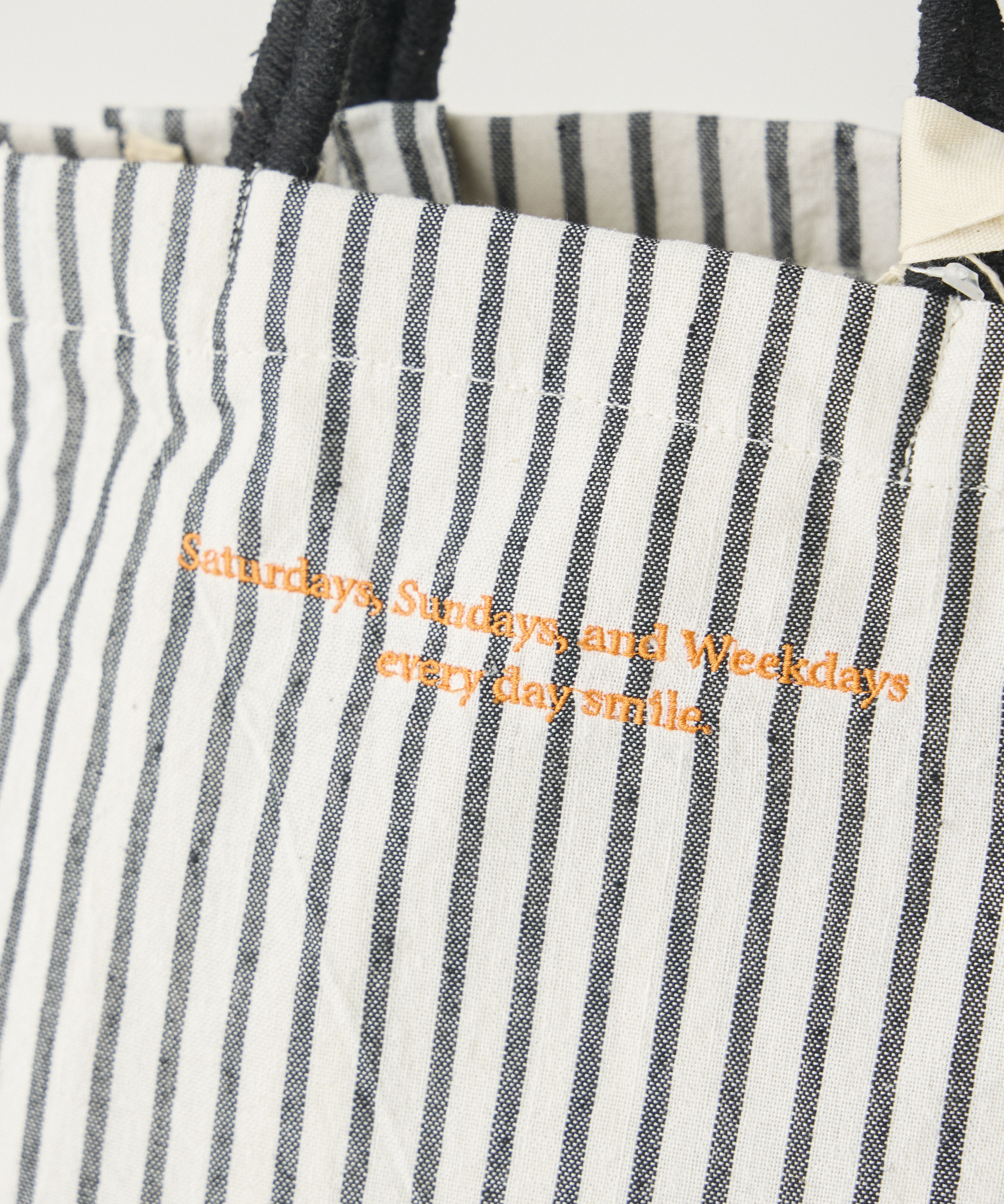 DAY by DAY it&rsquo;s international「Fabric Tote Bag《beej》」|トートバッグ|