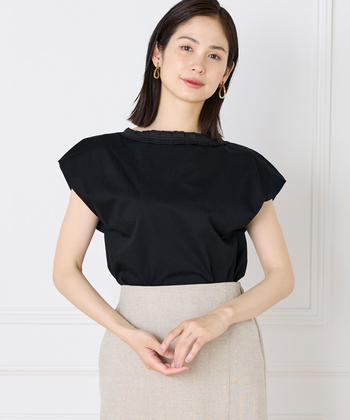 INED「タックフリルカットソー」|Tシャツ・カットソー|ブラック