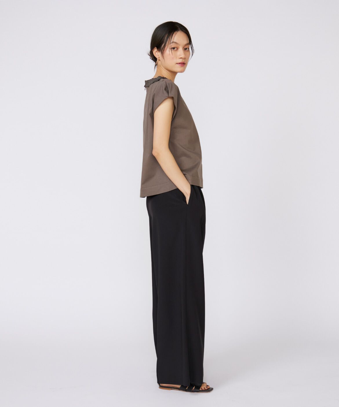 INED「タックフリルカットソー」|Tシャツ・カットソー|