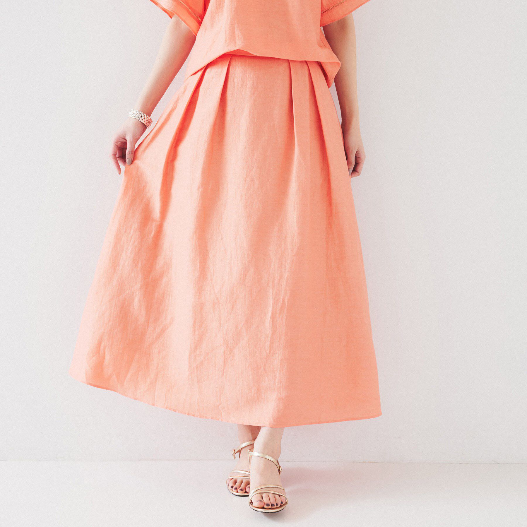 UNTITLED「【セットアップ可能/手洗い可】リネン混フレアスカート」|スカート|