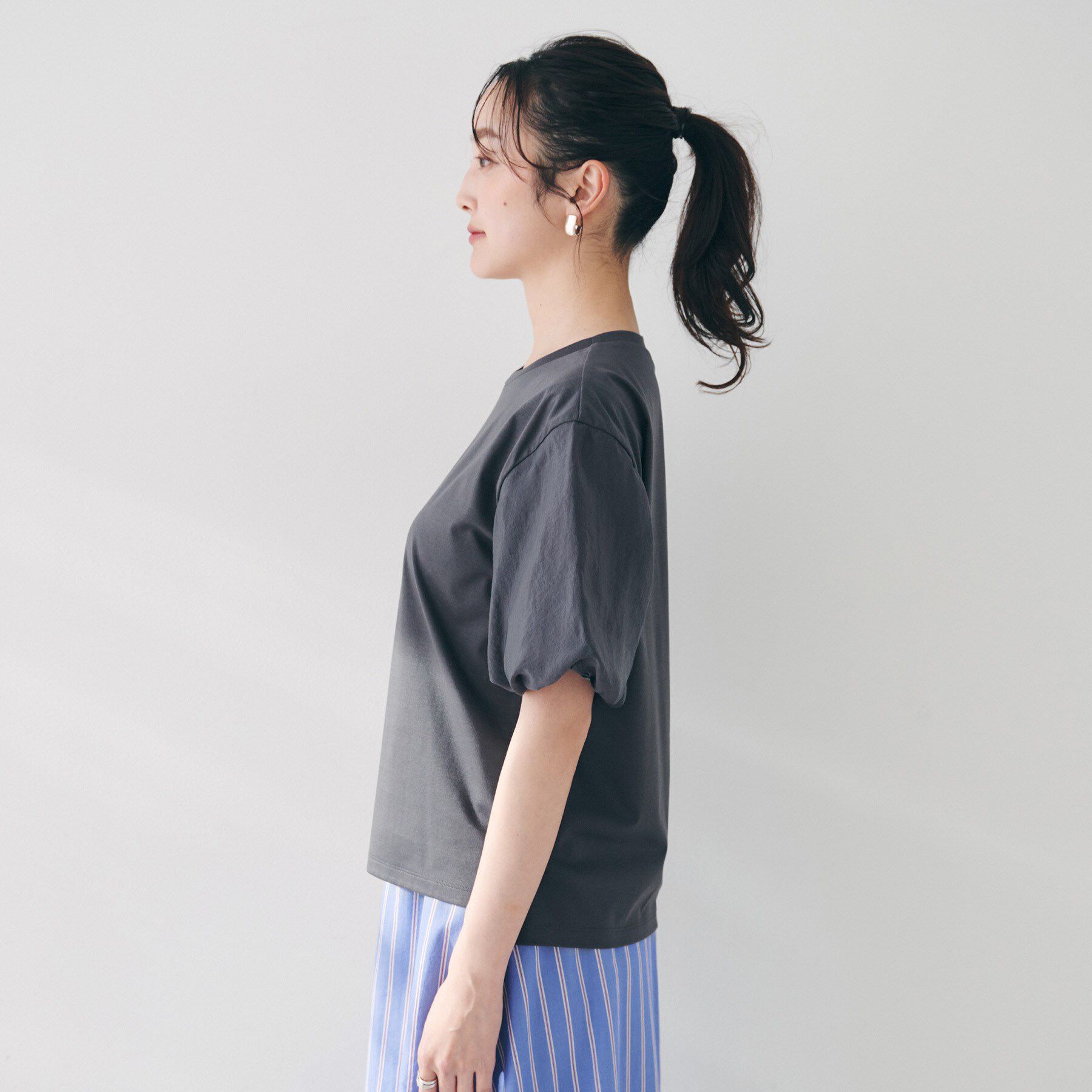 UNTITLED「【二の腕カバー/洗える】袖シアーバルーンプルオーバー」|Tシャツ・カットソー|