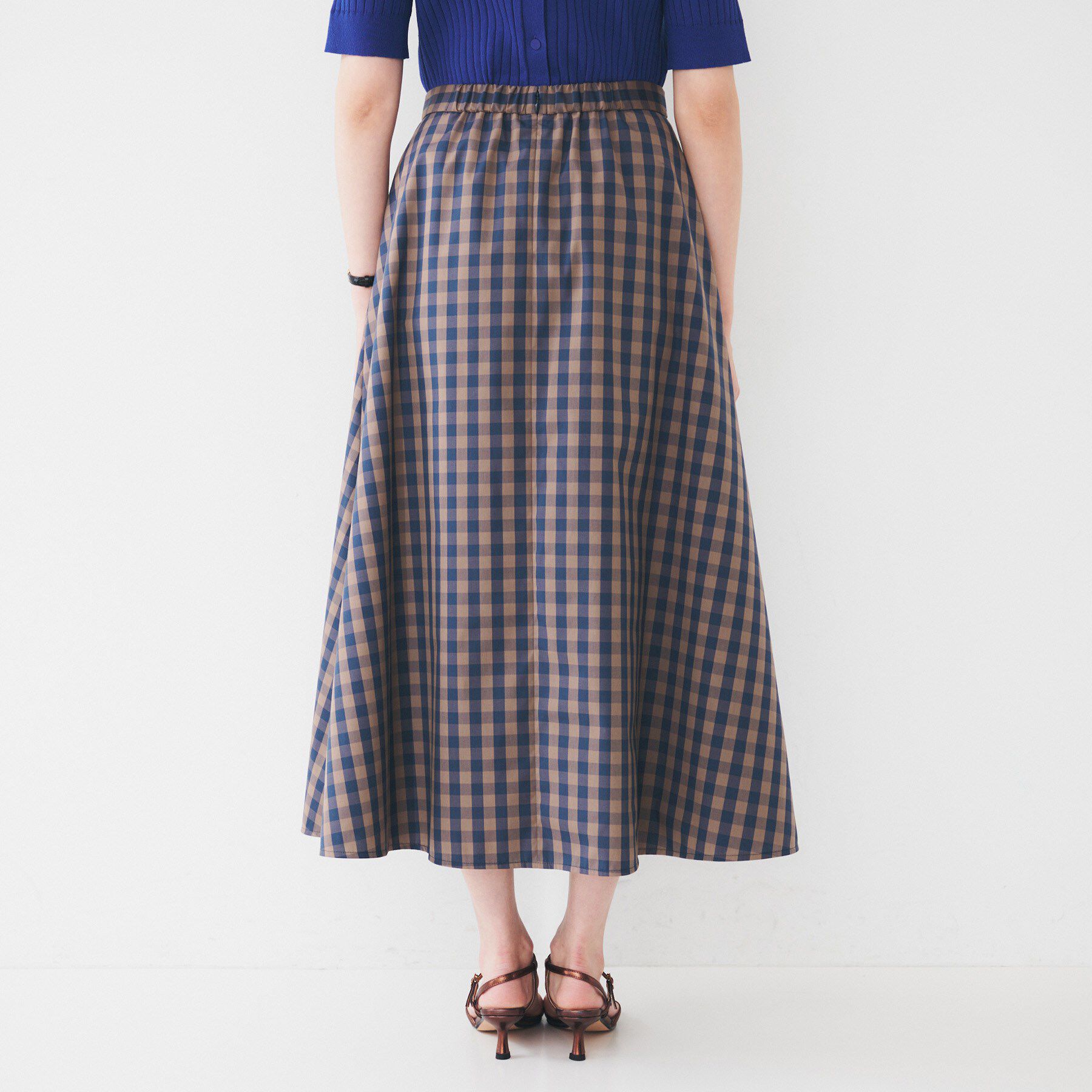 UNTITLED「【後ろウエストゴム/洗える】ギンガムチェックAラインスカート」|スカート|