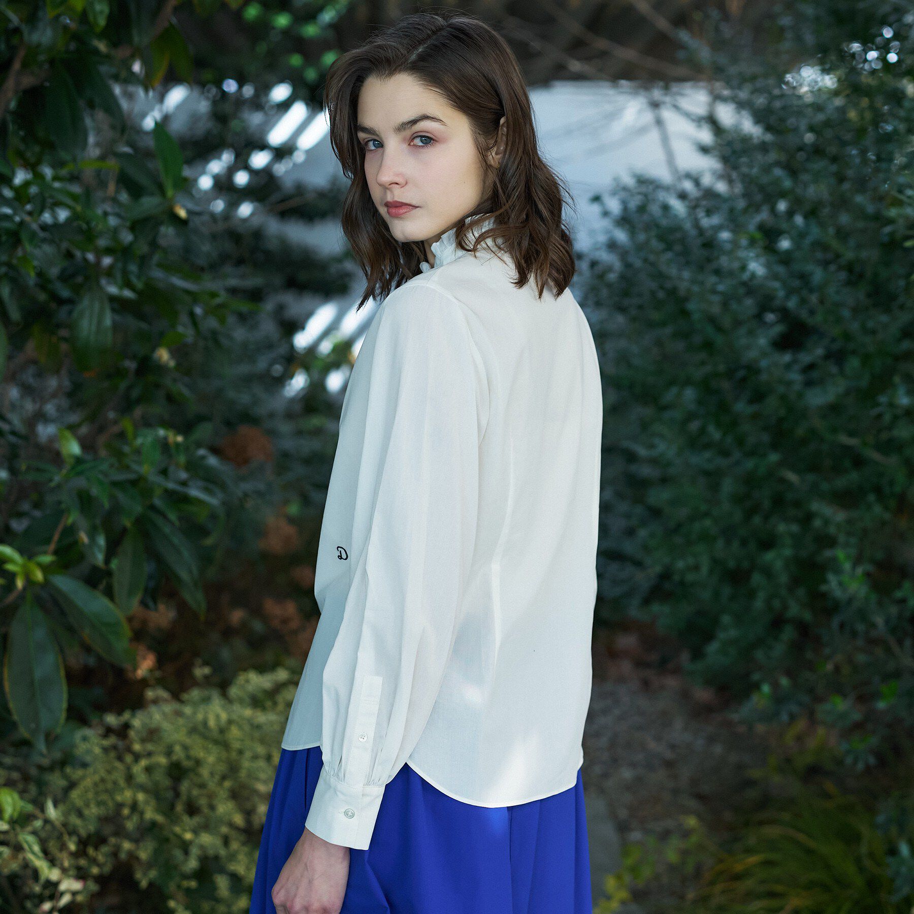 DRESSTERIOR「スタンドフリルネックブラウス」|シャツ・ブラウス|