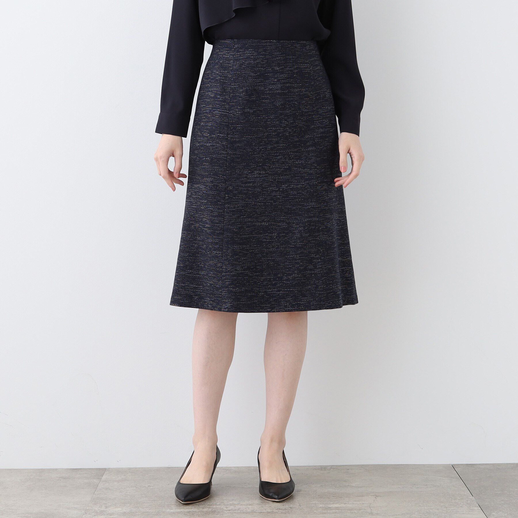 INDIVI「【洗える】ストレッチツィ―ドセミフレアスカート」|スカート|