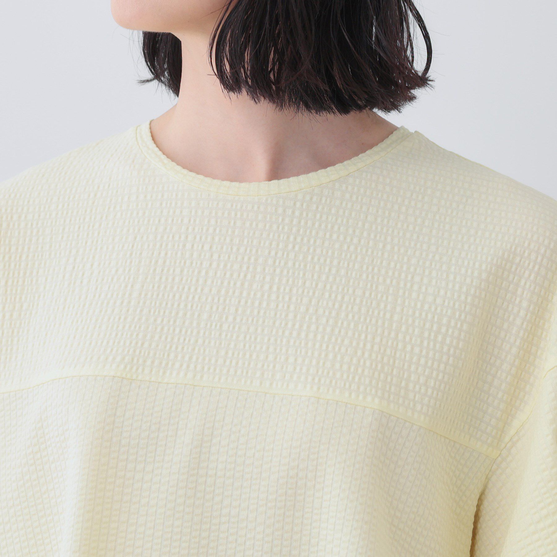 INDIVI「【洗える／体型カバー】凹凸素材フレアデザイントップス」|Tシャツ・カットソー|