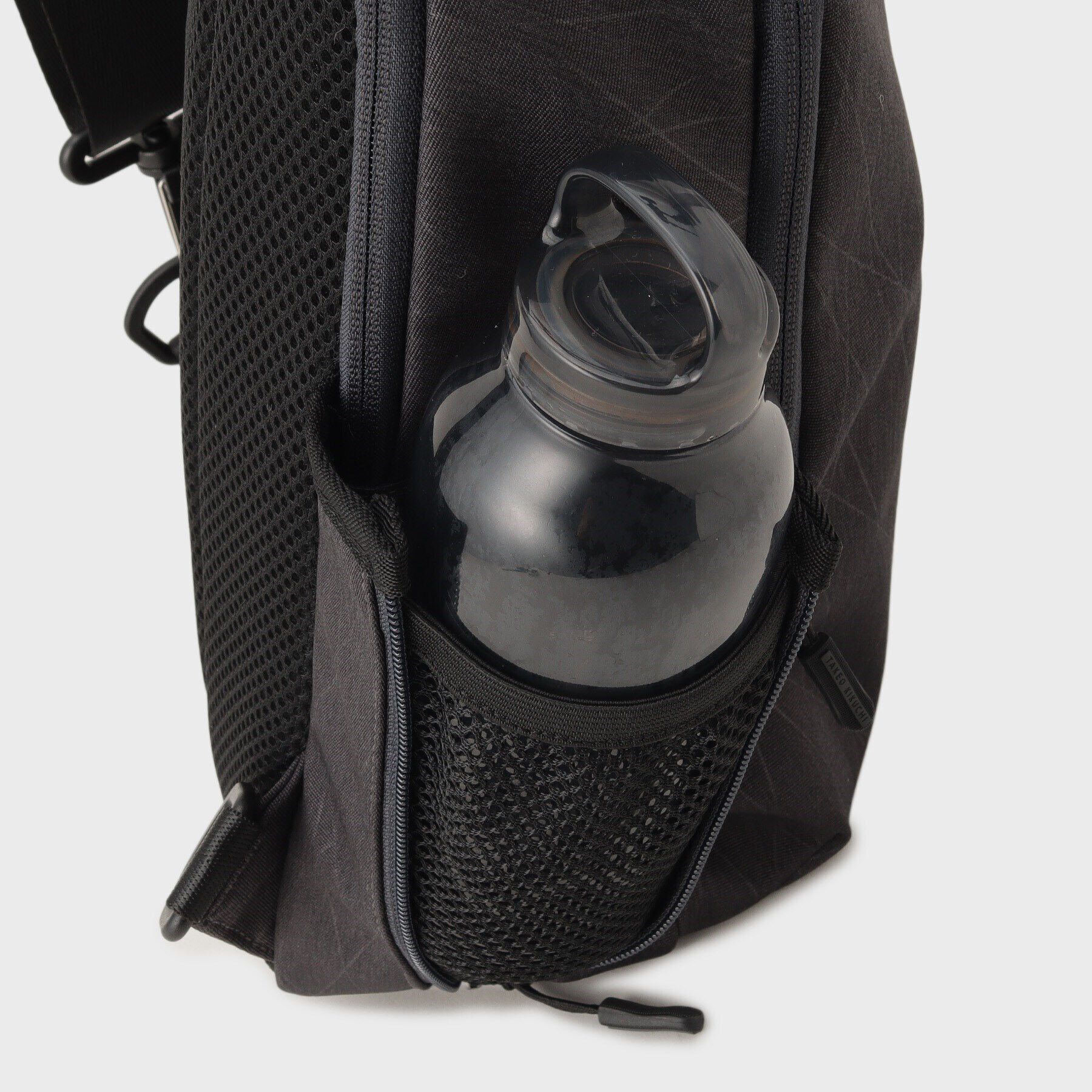 TAKEO KIKUCHI「【多機能・軽量】シャドーライン ボディバッグ」|その他|