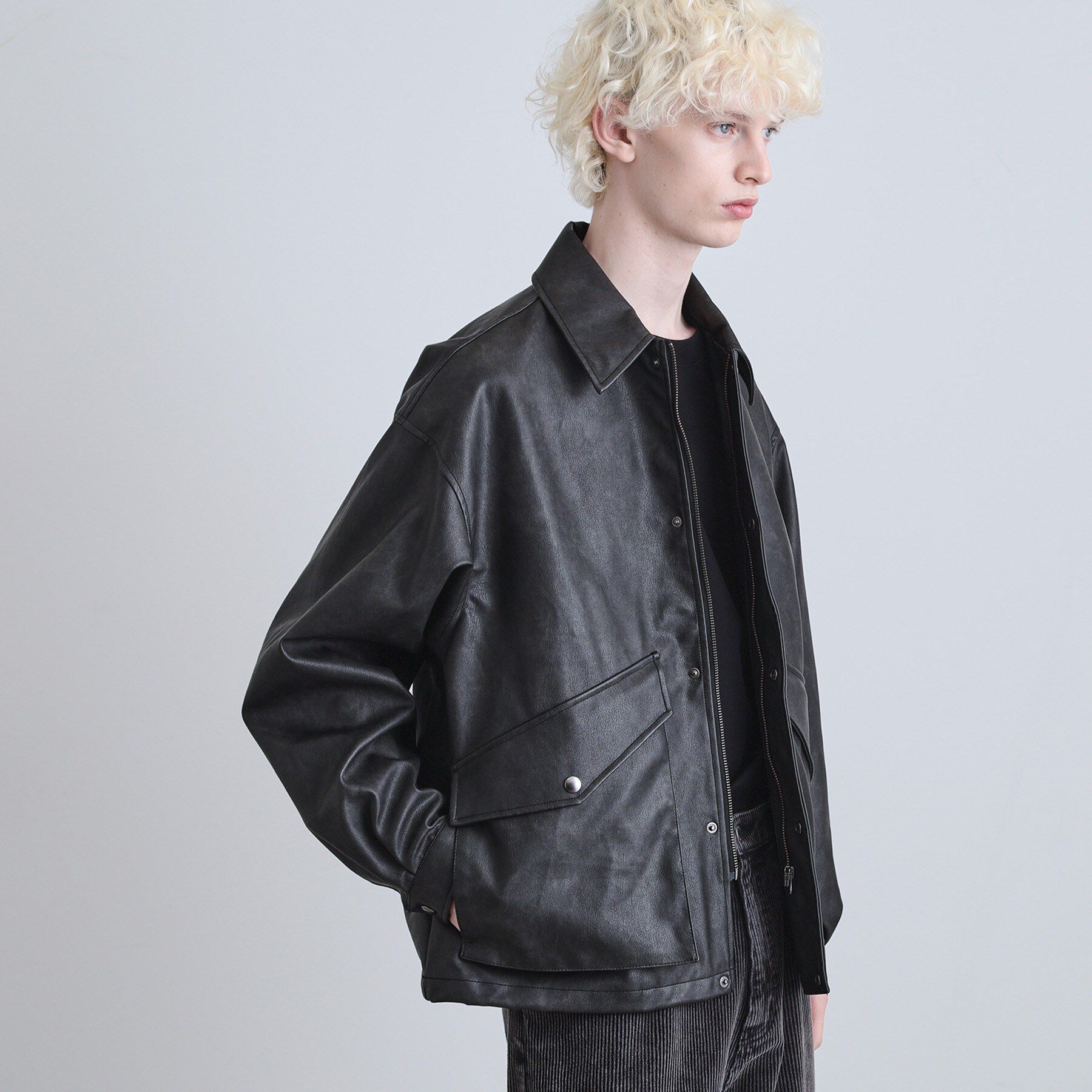 tk.TAKEO KIKUCHI「シンセティックレザーフライトジャケット」|ブルゾン・スタジャン|