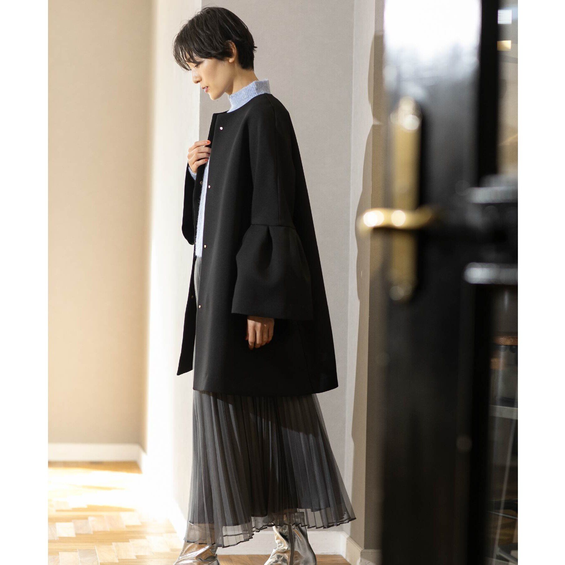 OPAQUE.CLIP「フレアスリーブミドルコート【洗える】」|ノーカラーコート|