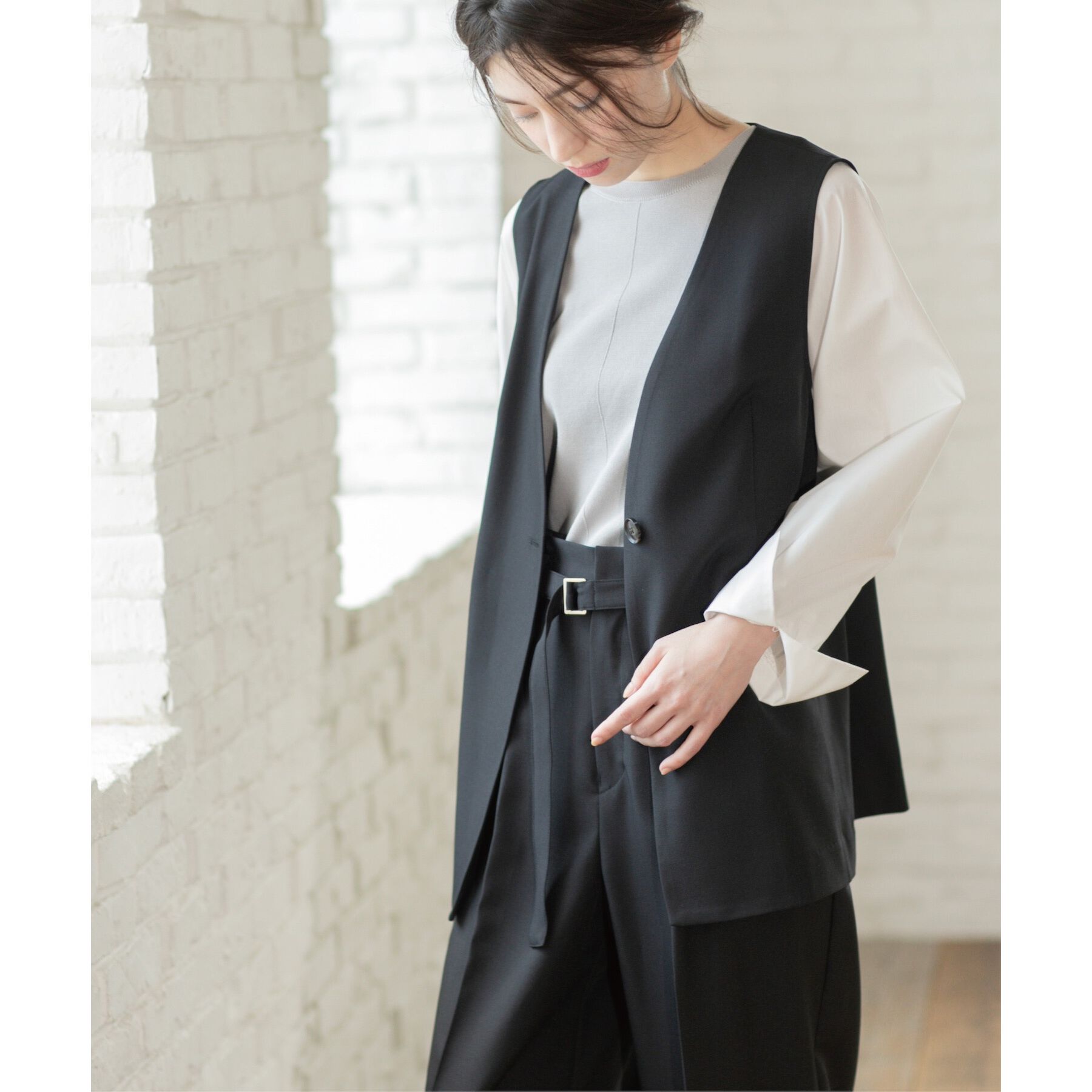 OPAQUE.CLIP「ノーカラーVネックジレ/セットアップ対応【洗濯機洗い可】」|ベスト・ジレ|