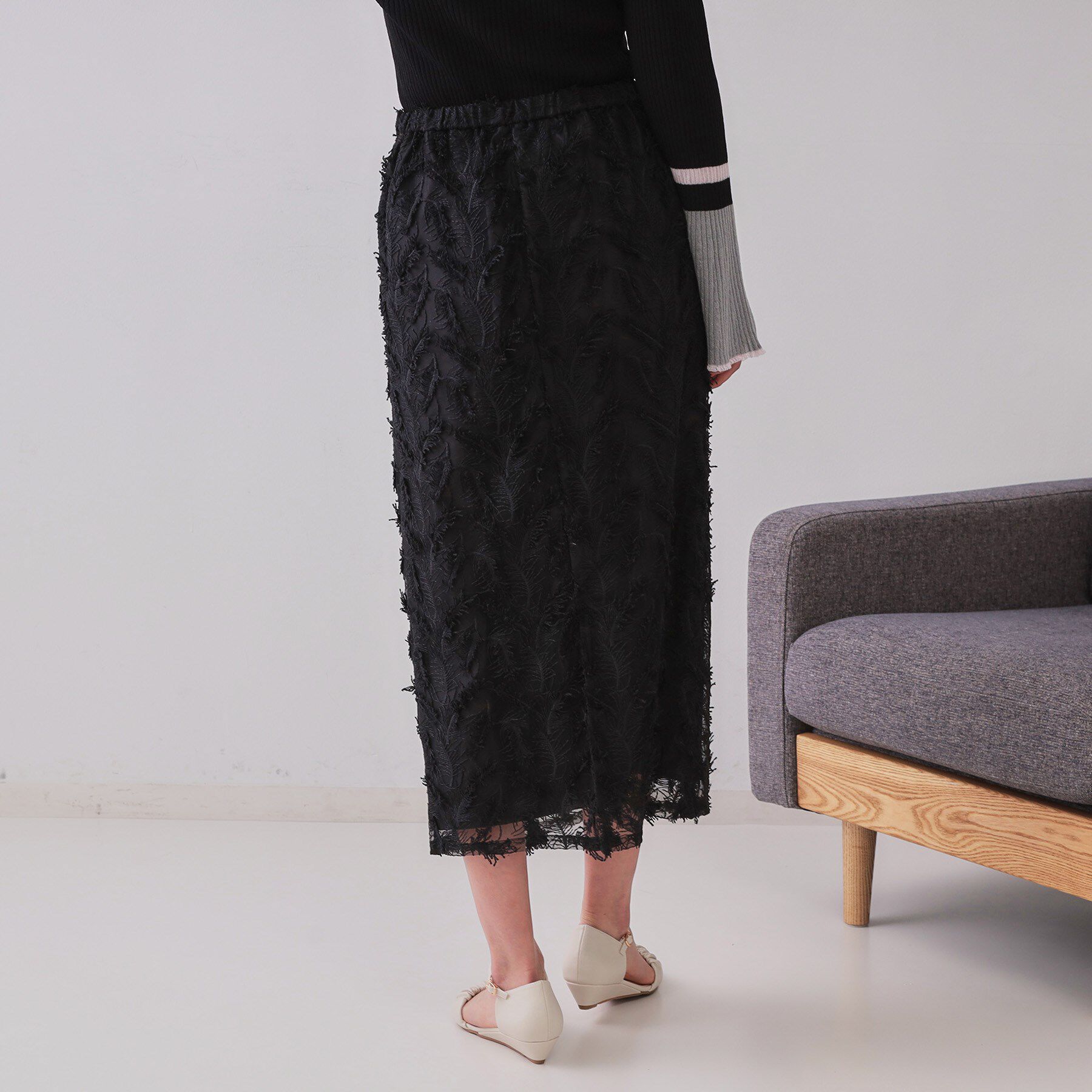 OPAQUE.CLIP「《andGIRL掲載》立体モチーフレースタイトスカート【洗濯機洗い可】」|スカート|