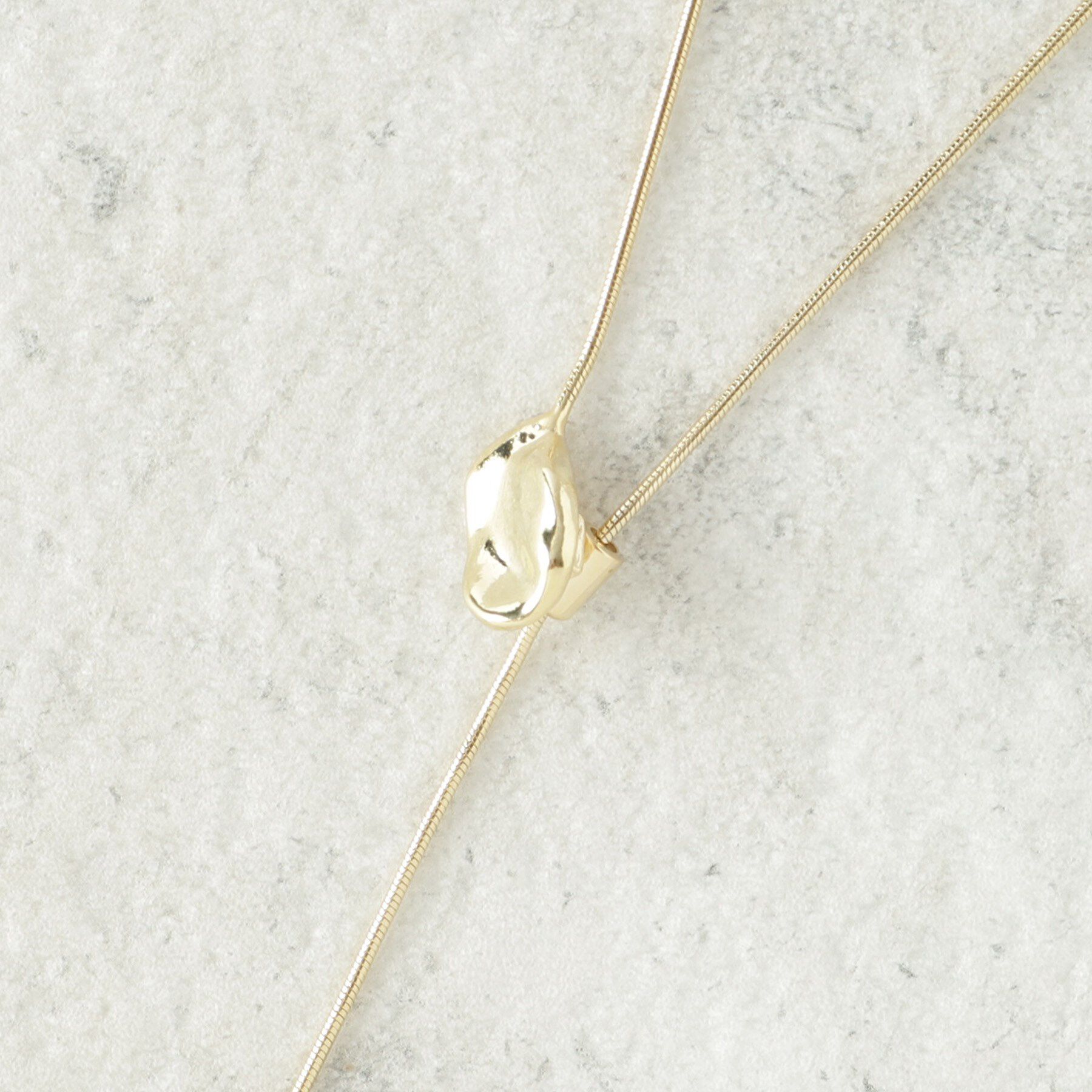 OPAQUE.CLIP「ループタイ風スライドネックレス」|ネックレス|