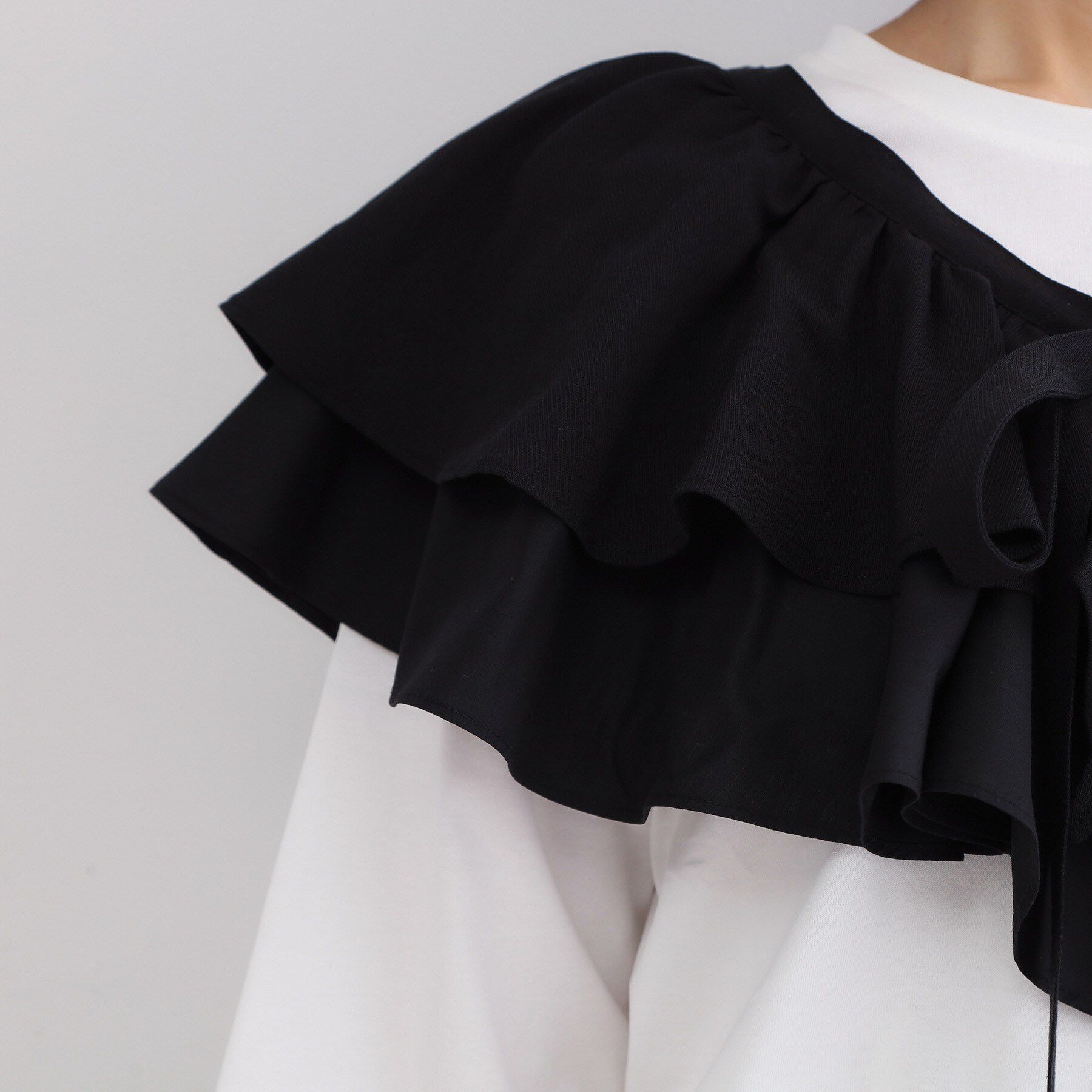 OPAQUE.CLIP「ラッフルフリルケープ【洗濯機OK】」|シャツ・ブラウス|