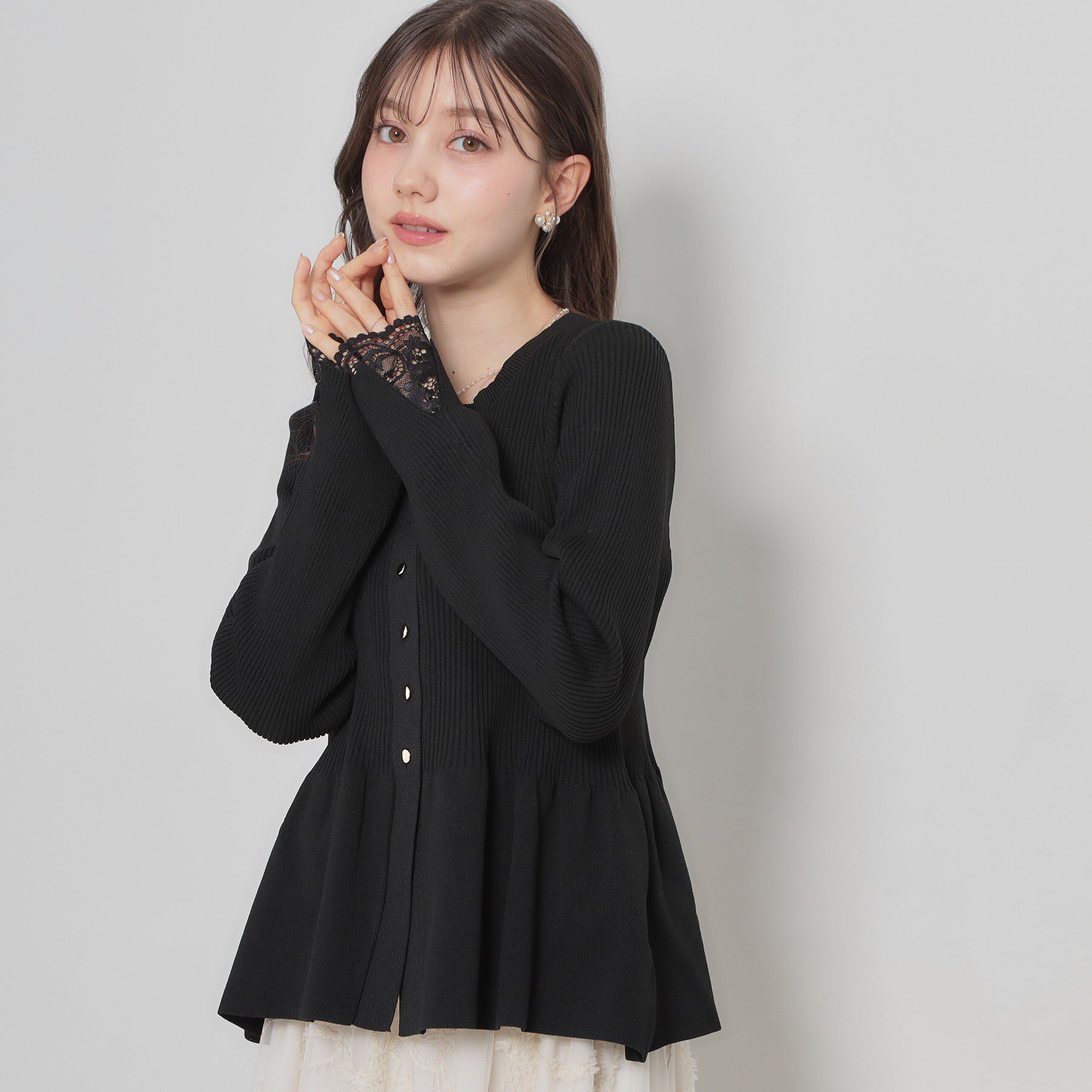 Couture broach「【大人かわいい・洗える】ペプラムニットカーディガン」|カーディガン|