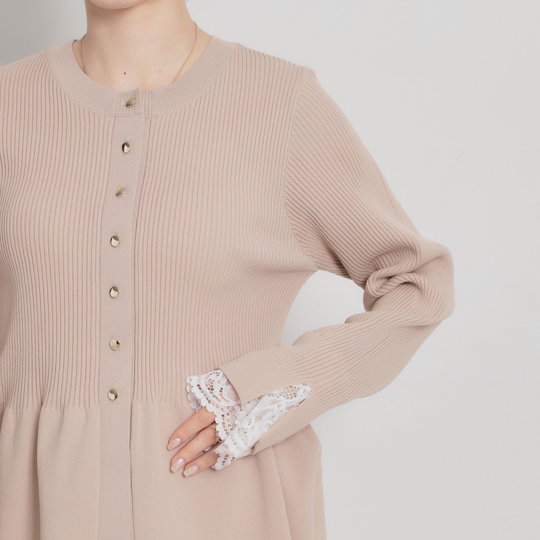 Couture broach「【大人かわいい・洗える】ペプラムニットカーディガン」|カーディガン|