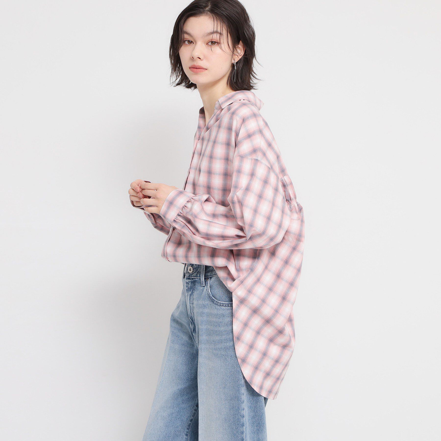 THE SHOP TK「【後ろ姿もサマになる】バックシャーリングシャツ」|シャツ・ブラウス|