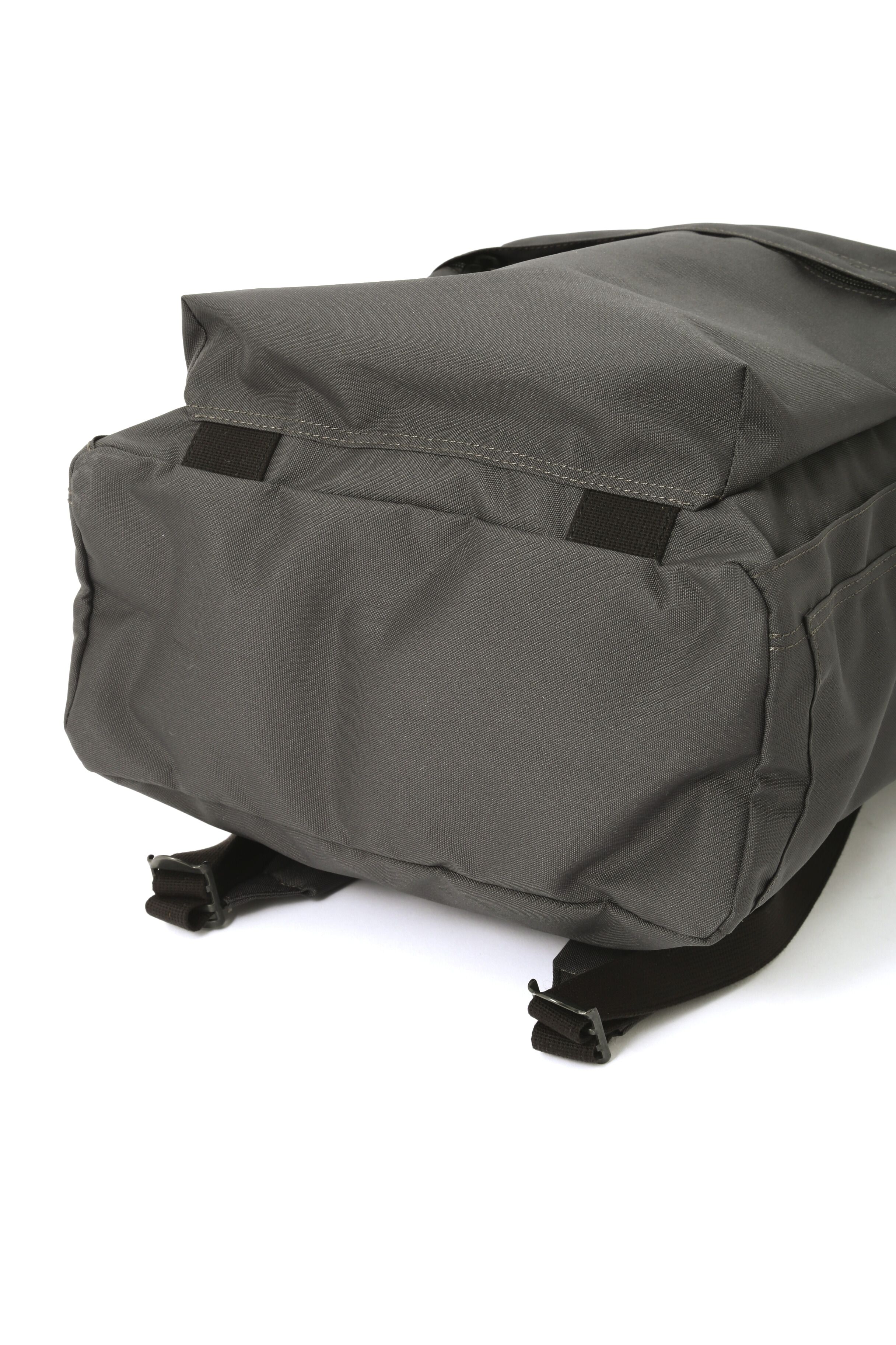 MHL.「POLYESTER CANVAS」|その他|