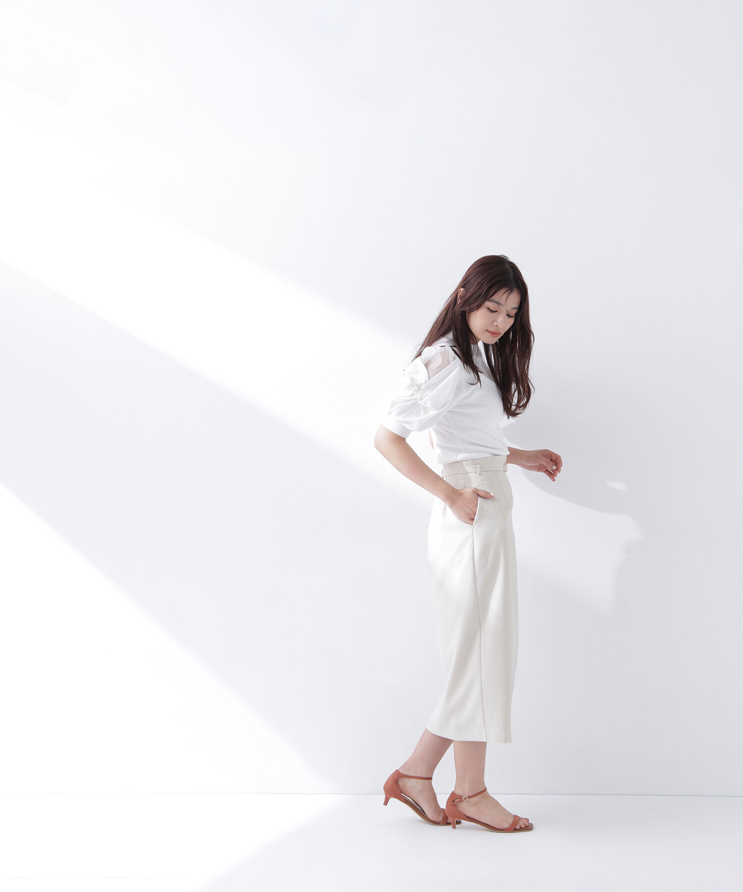  「ベルテッドナロースカート」|スカート|