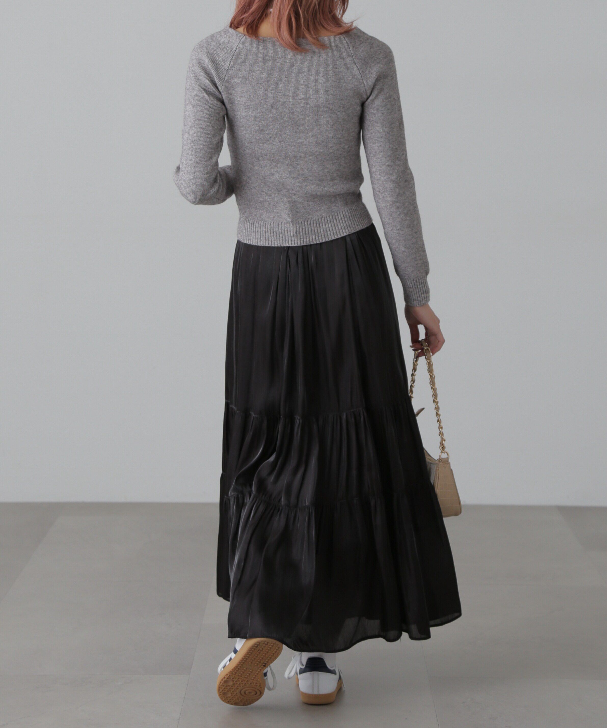  「スクエアネックコンパクトニット」|ニット・セーター|