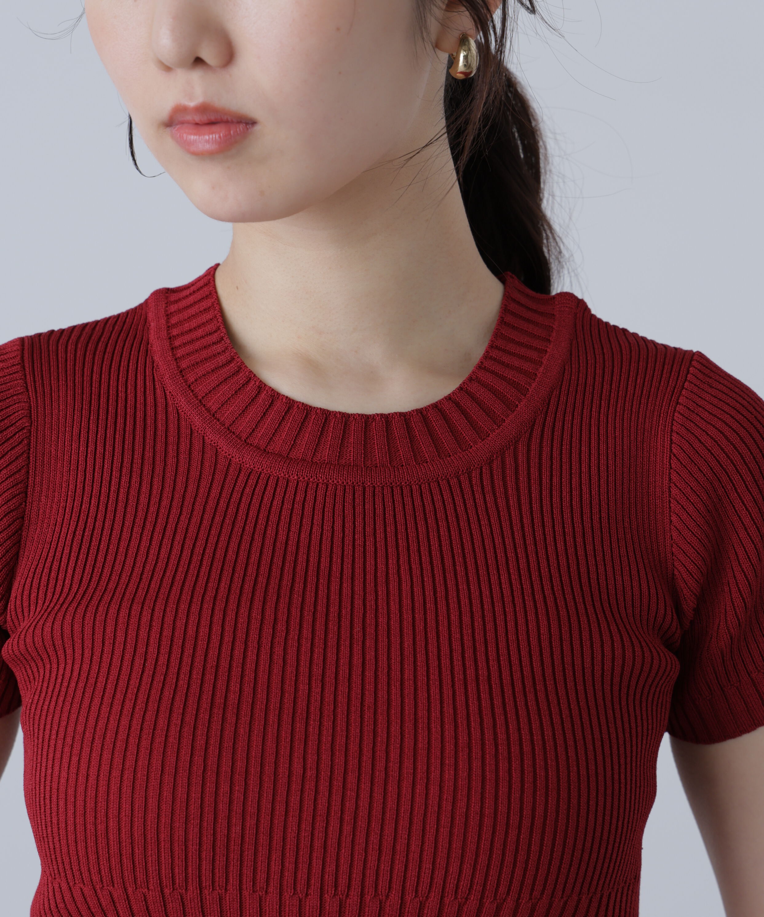  「ショート丈クルーネックリブニット」|ニット・セーター|