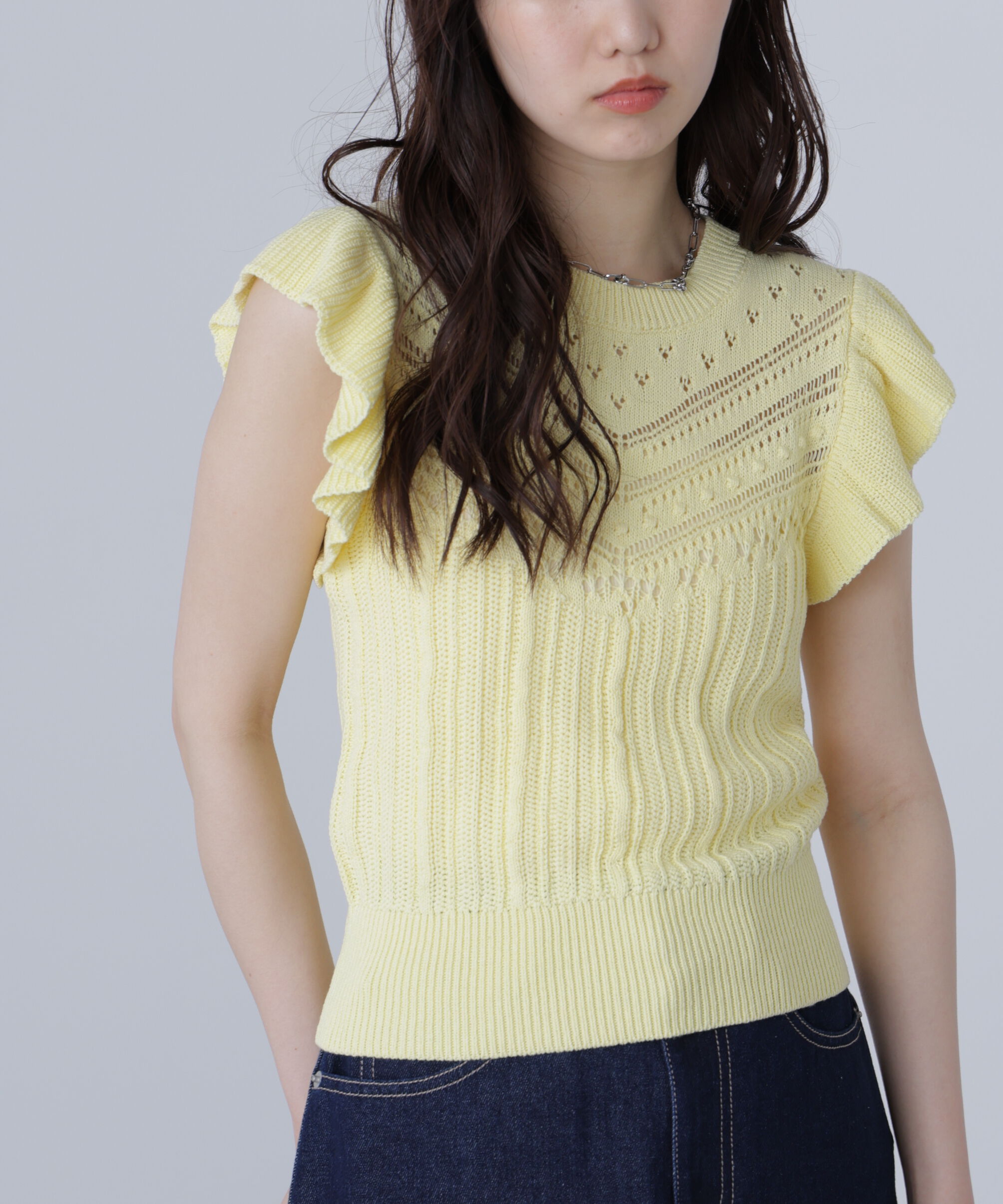  「肩フリル編地切り替えニット」|ニット・セーター|