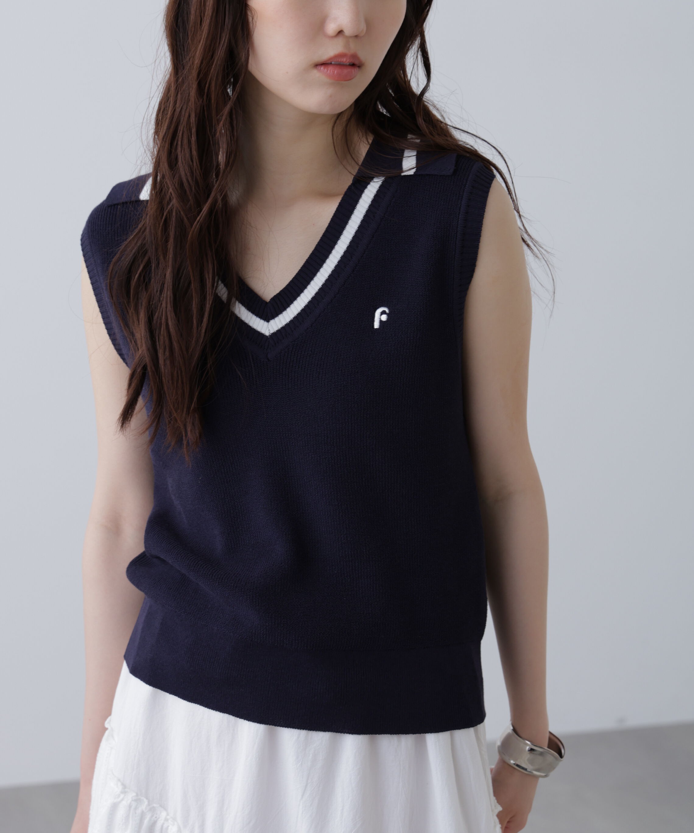  「Vネックポロノースリーブニット」|ニット・セーター|