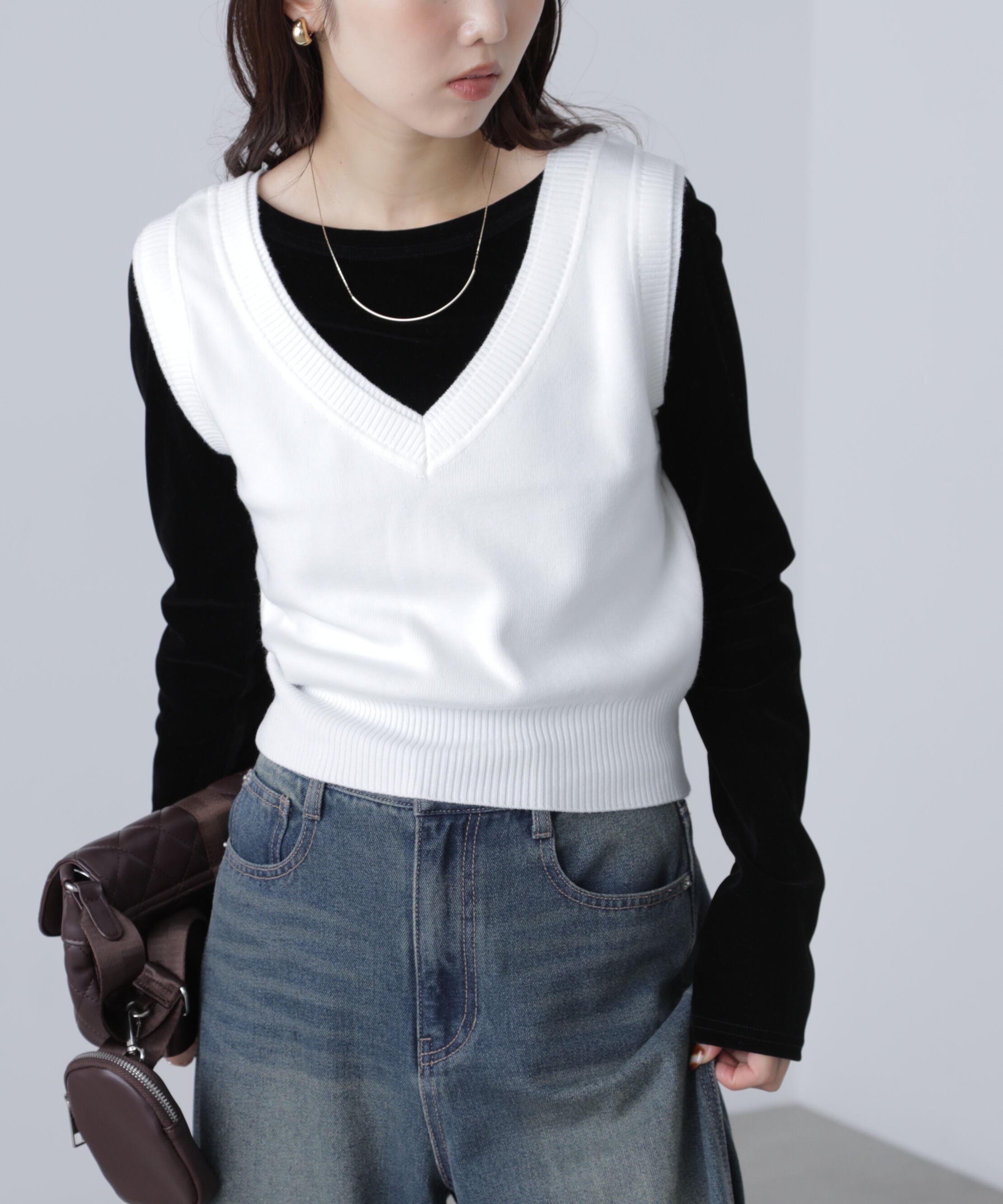  「レイヤードネック前後2WAYニットベスト」|ニット・セーター|オフ
