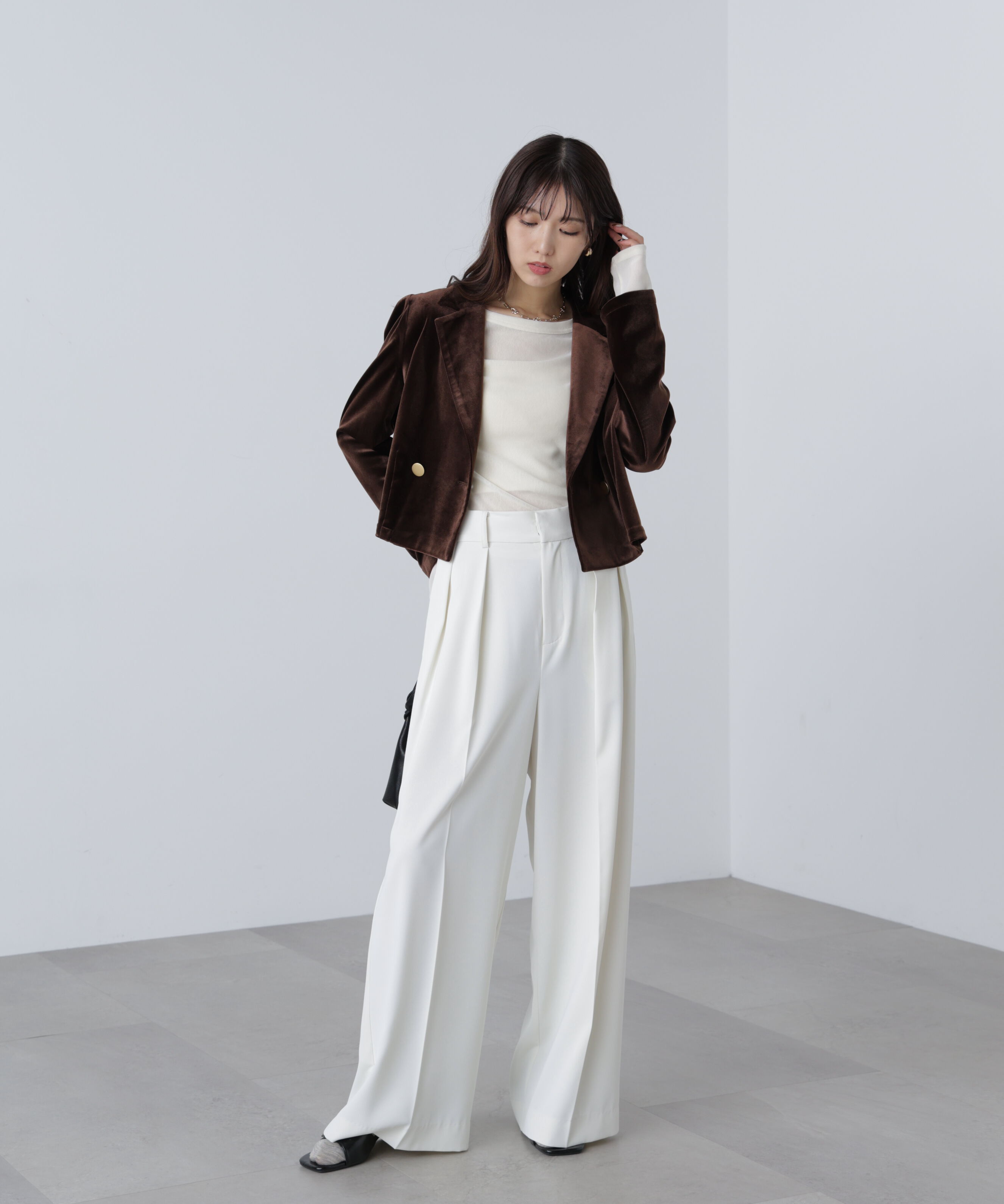  「金ボタンベロアクロップドジャケット」|その他|