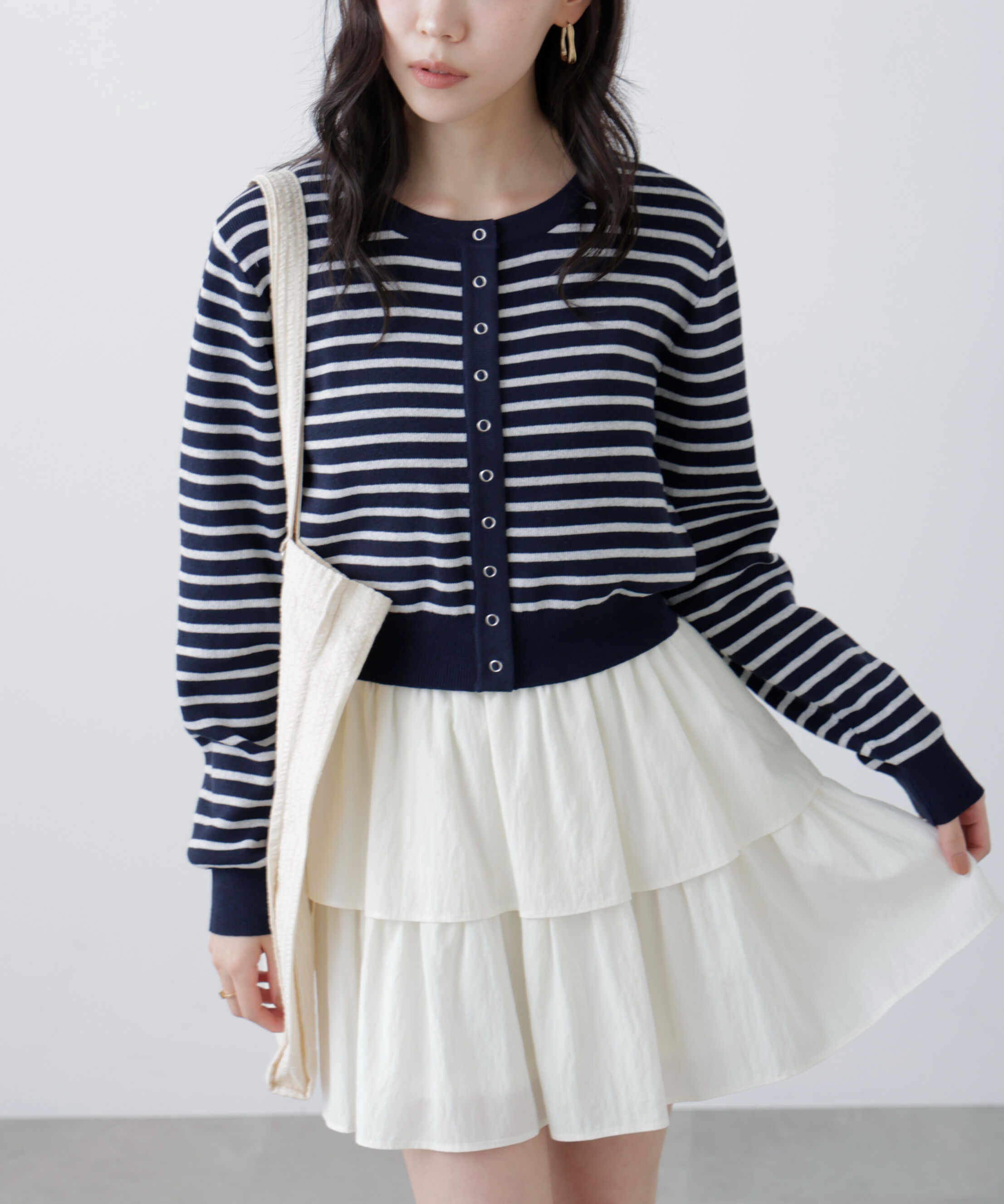  「リングドットボタンクルーネックニットカーディガン」|ニット・セーター|