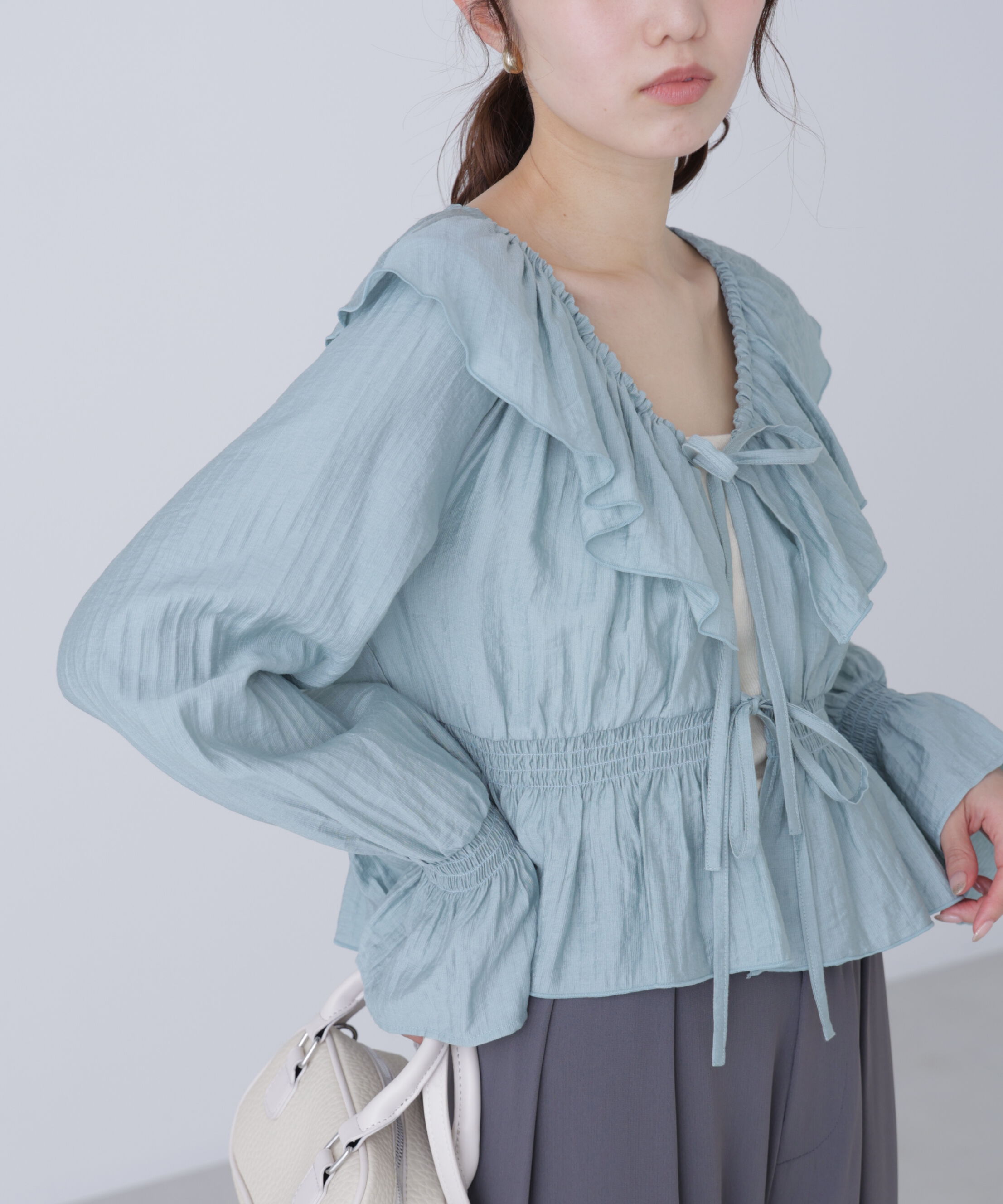  「衿フリルペプラム前開きブラウス」|シャツ・ブラウス|