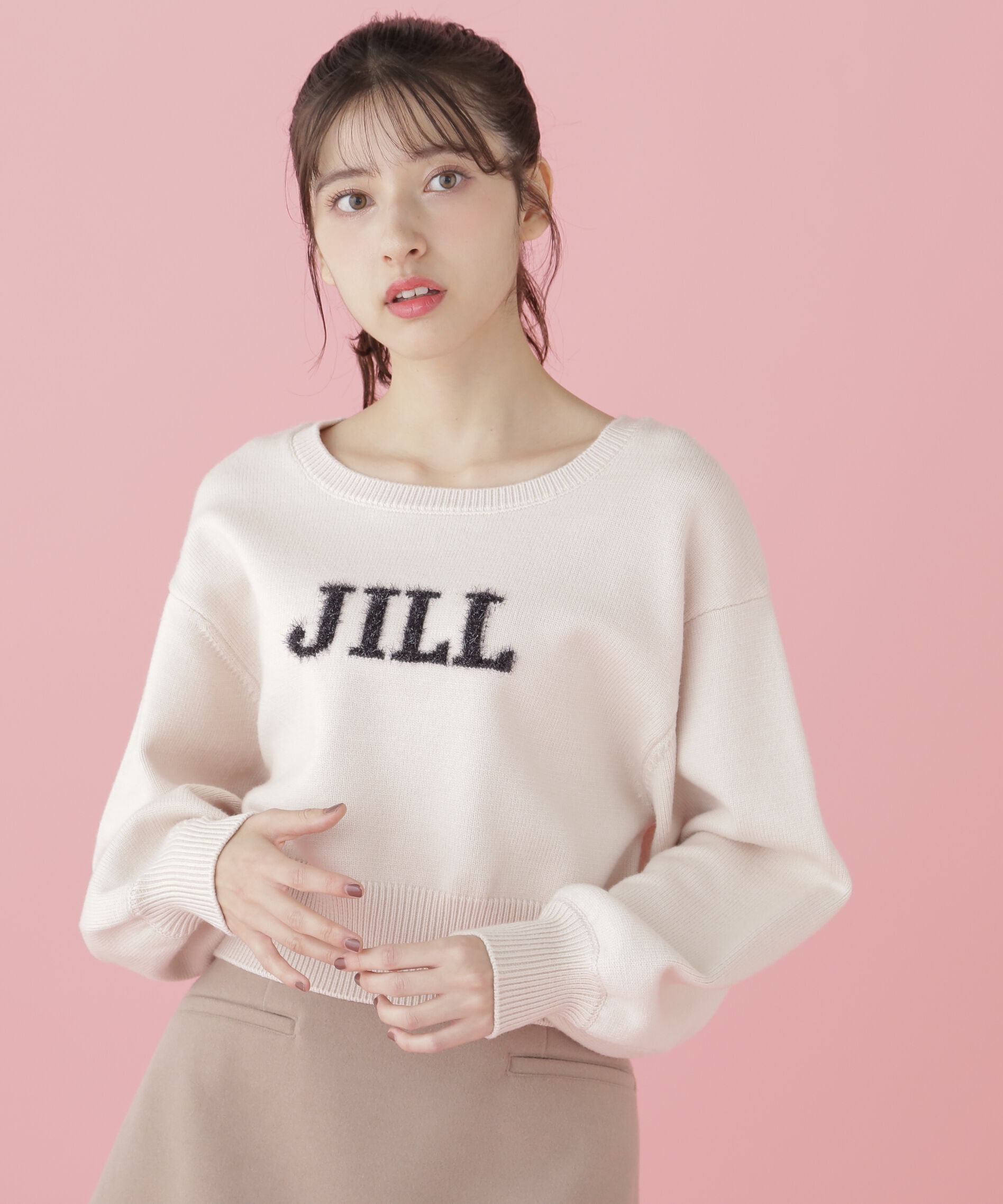  「バリエ―ションジャガードロゴニット」|ニット・セーター|