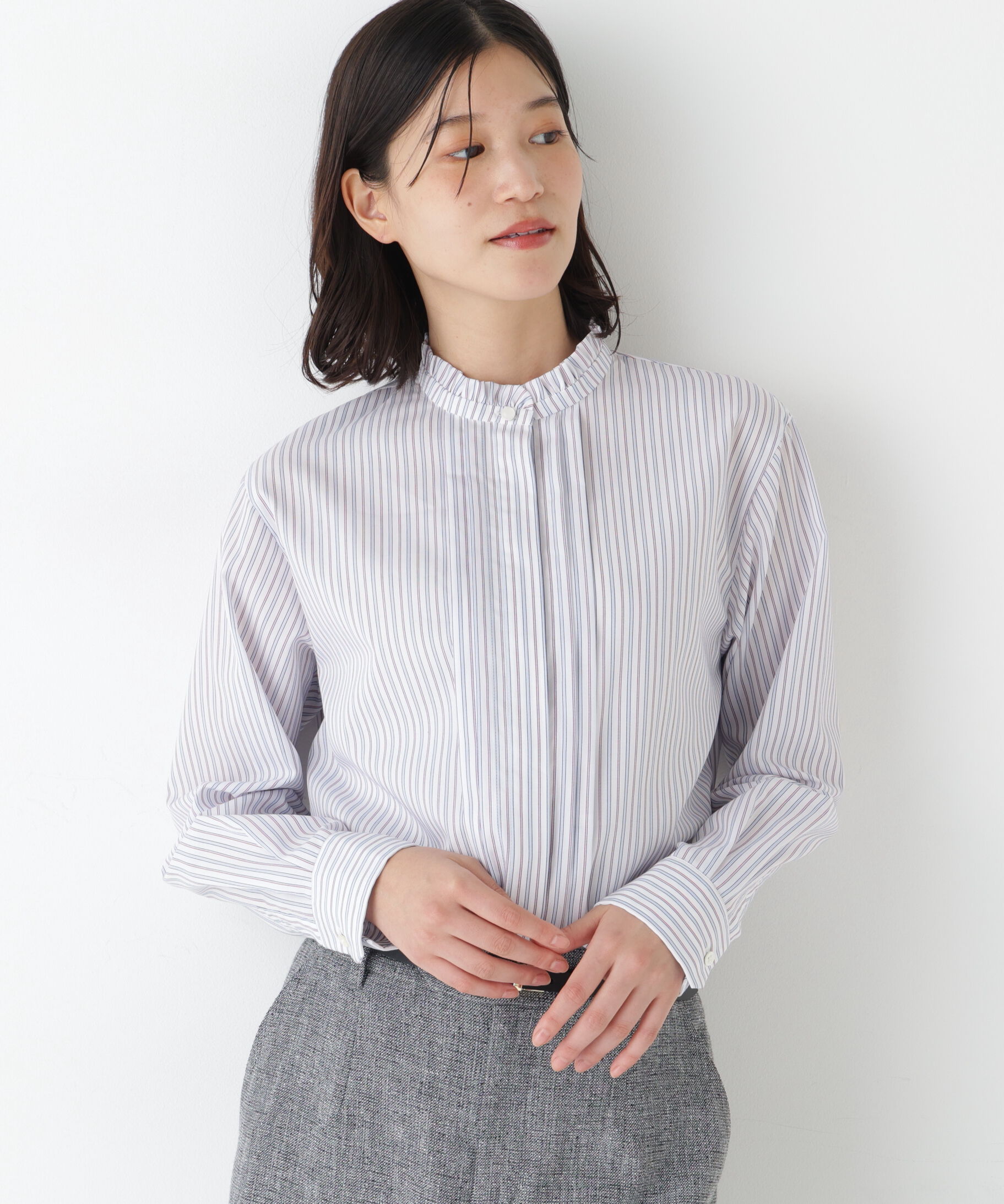  「◆先染めストライプスタンドフリルブラウス」|シャツ・ブラウス|ブルー&times;レッ  3