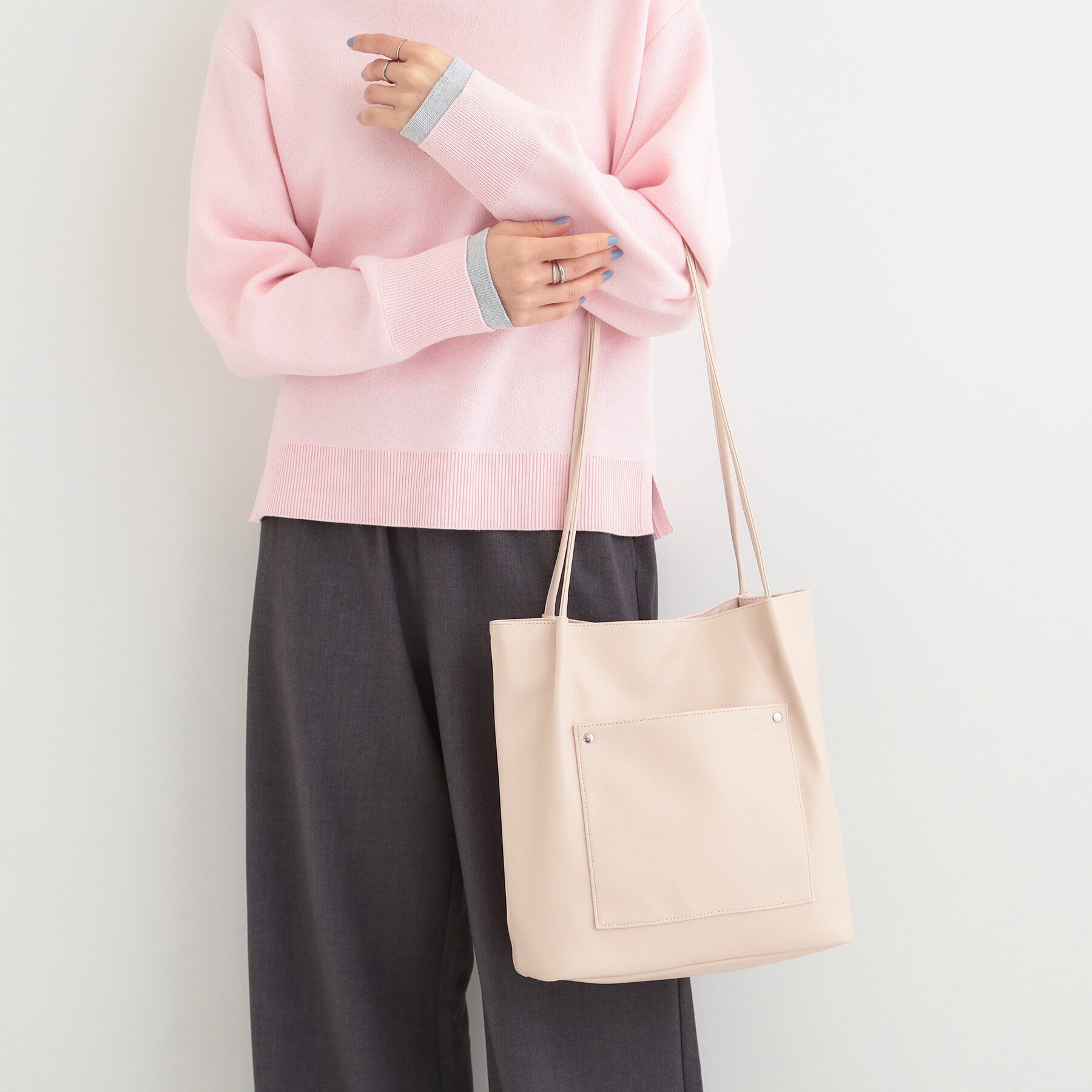 SHOO･LA･RUE「つまみハンドルトートバッグ」|トートバッグ|アイボリー(004)