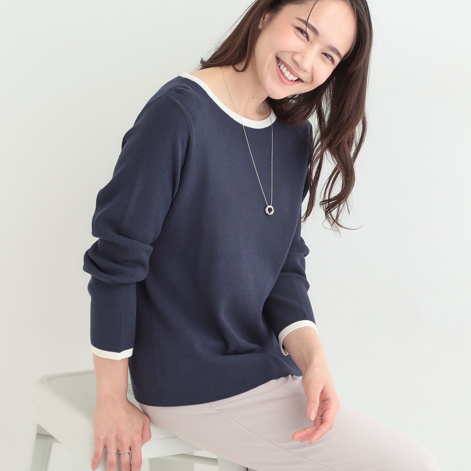 SHOO･LA･RUE「【洗濯機可/S-LL/アンサンブル可】配色クルーネックニット」|ニット・セーター|ネイビー(594)