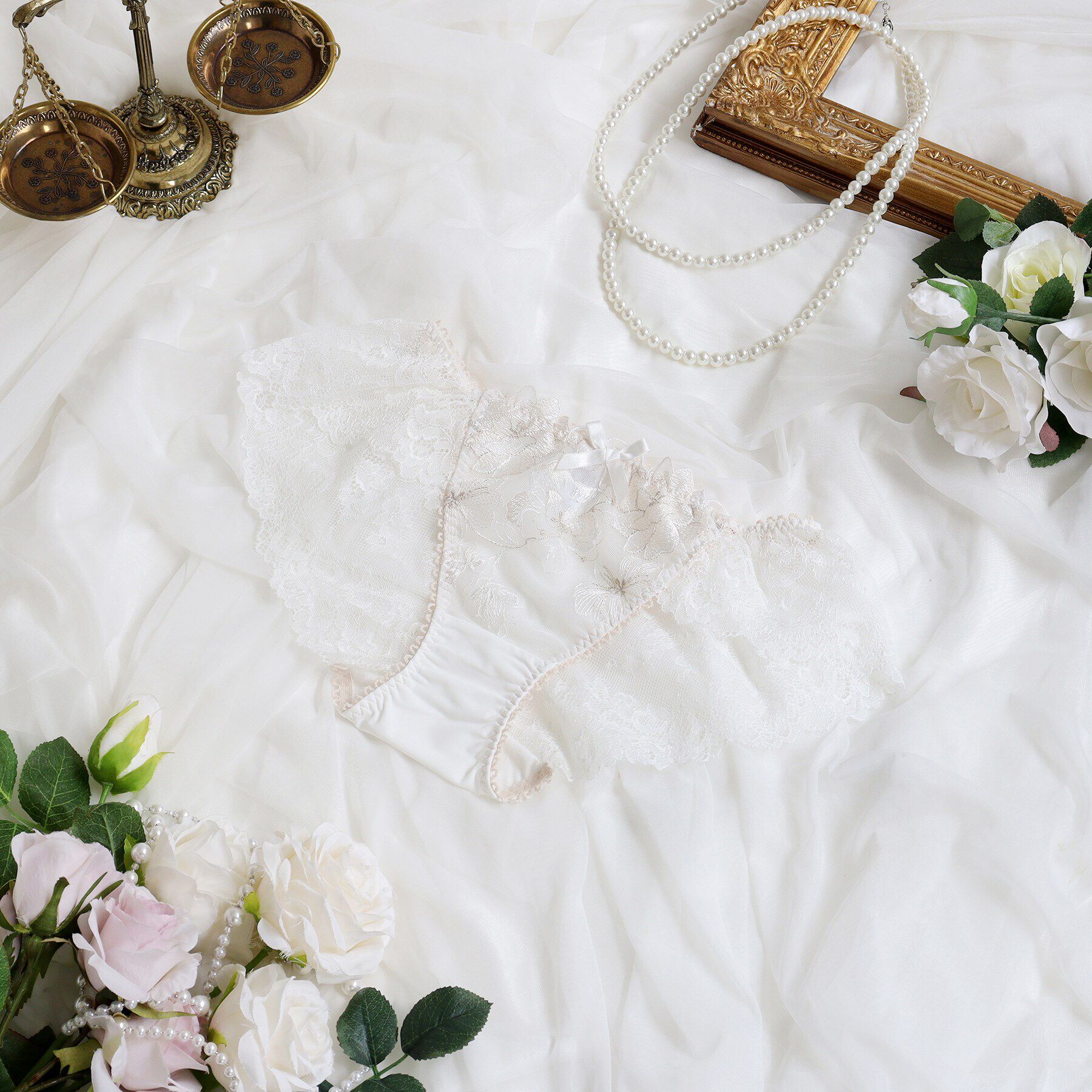 Risa Magli「アルメル レースショーツ」|インナー|ホワイト(001)