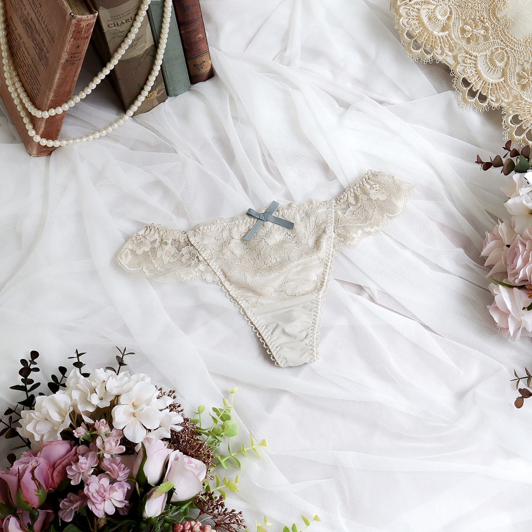 Risa Magli「ノーラ Tバックショーツ」|インナー|グレージュ(050)