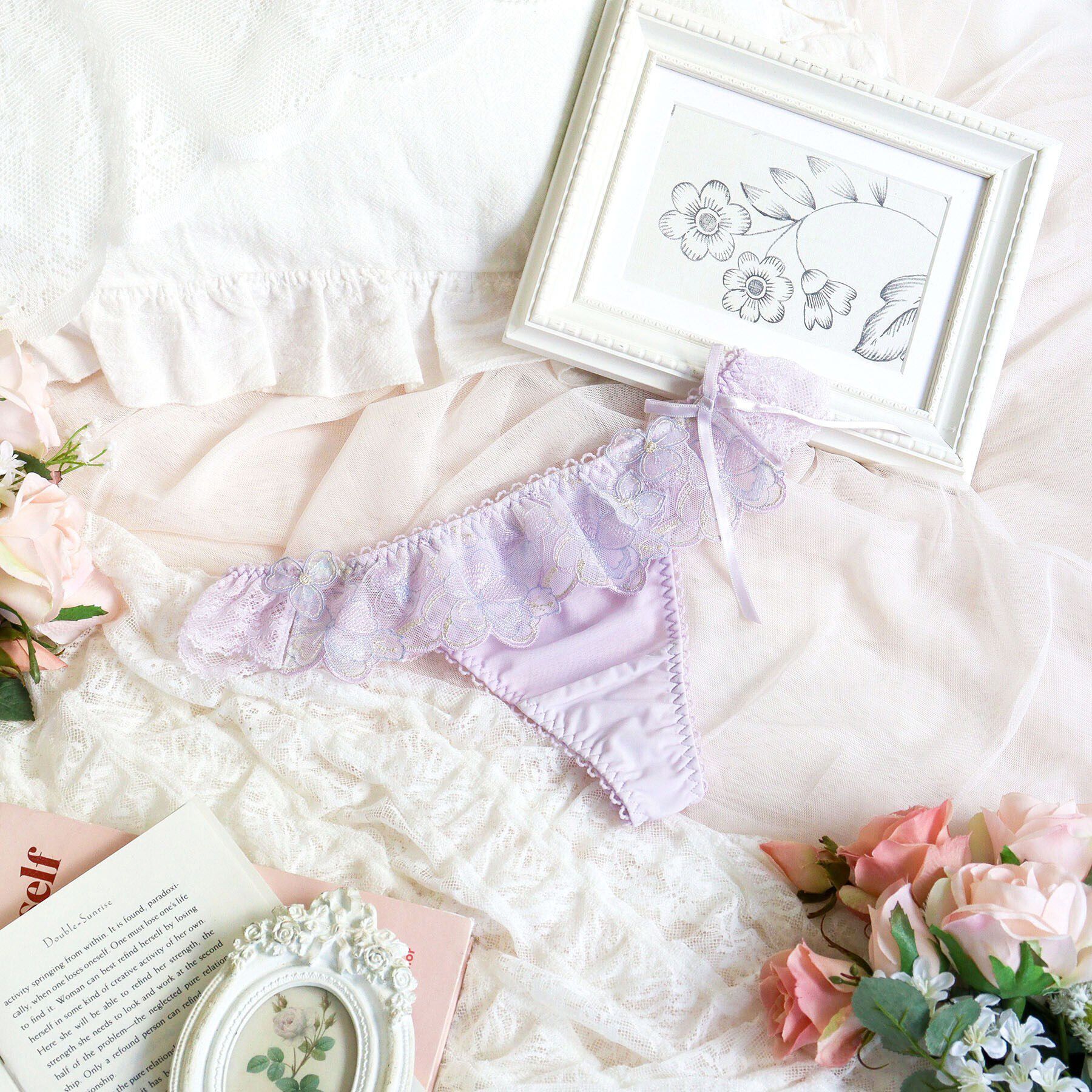 Risa Magli「マティア Tバックショーツ」|インナー|ラベンダー(080)