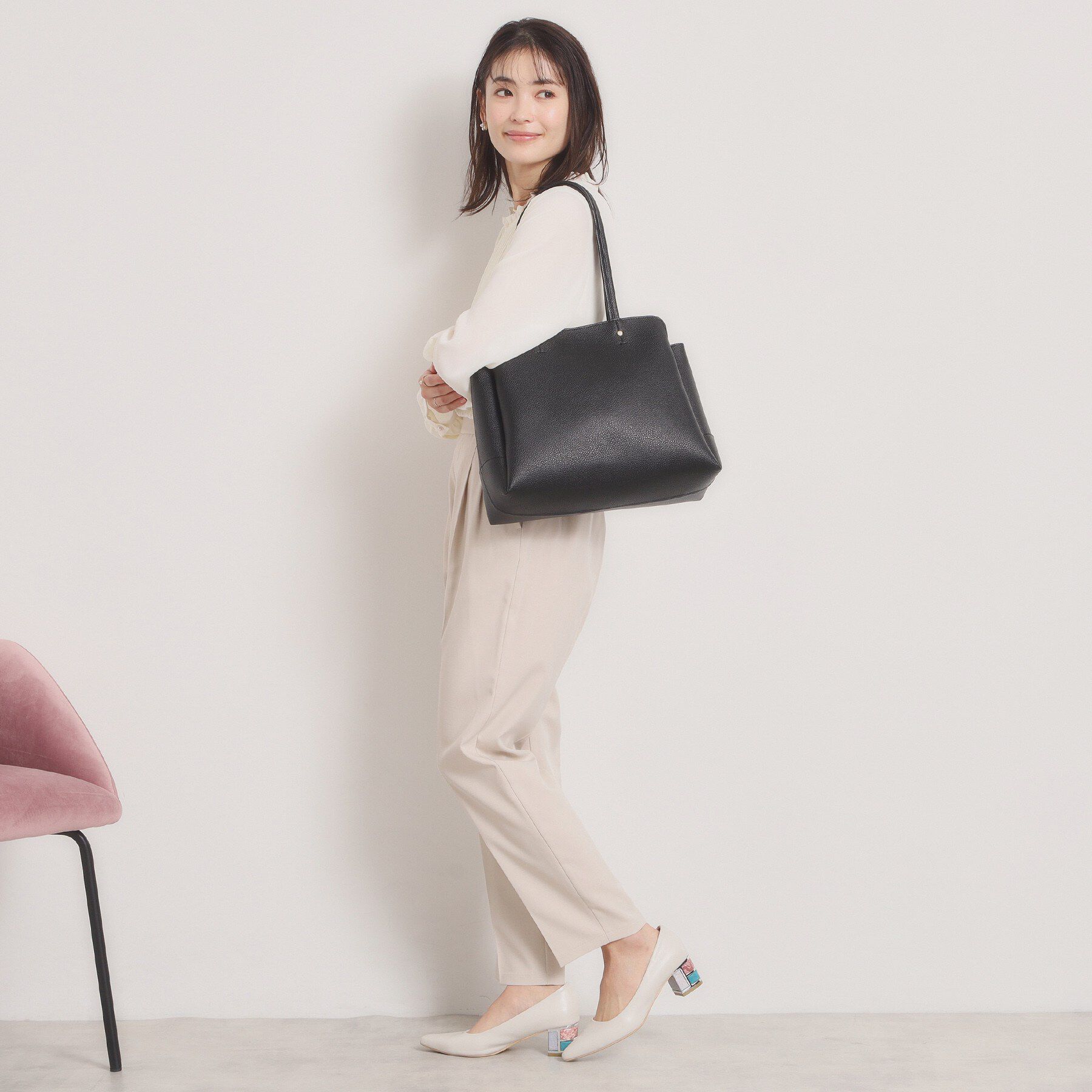 ITS&rsquo;DEMO「＜楽もち＞軽量PU三層A4トート」|トートバッグ|