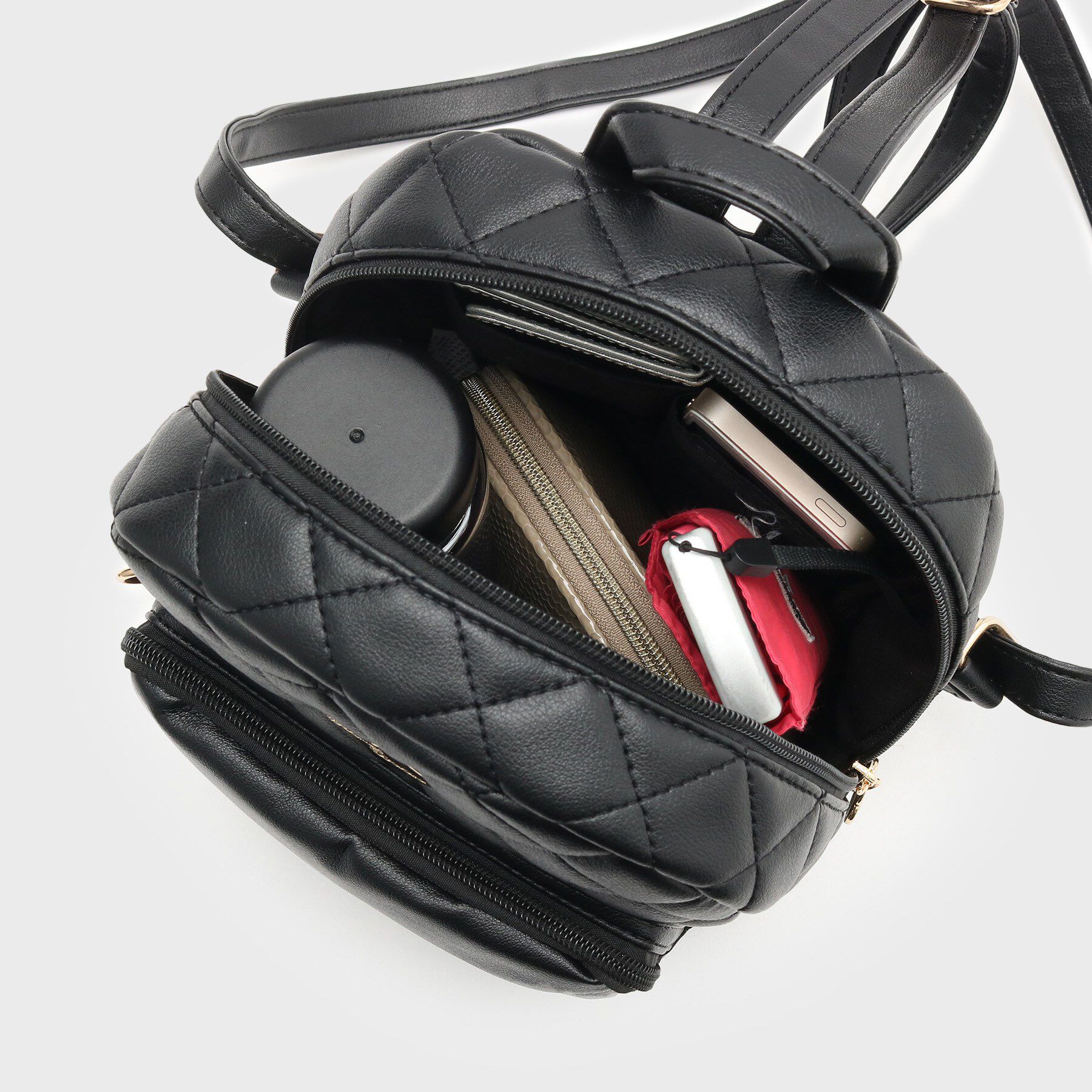 Ober Tashe「チャーム付きリュック」|リュック|