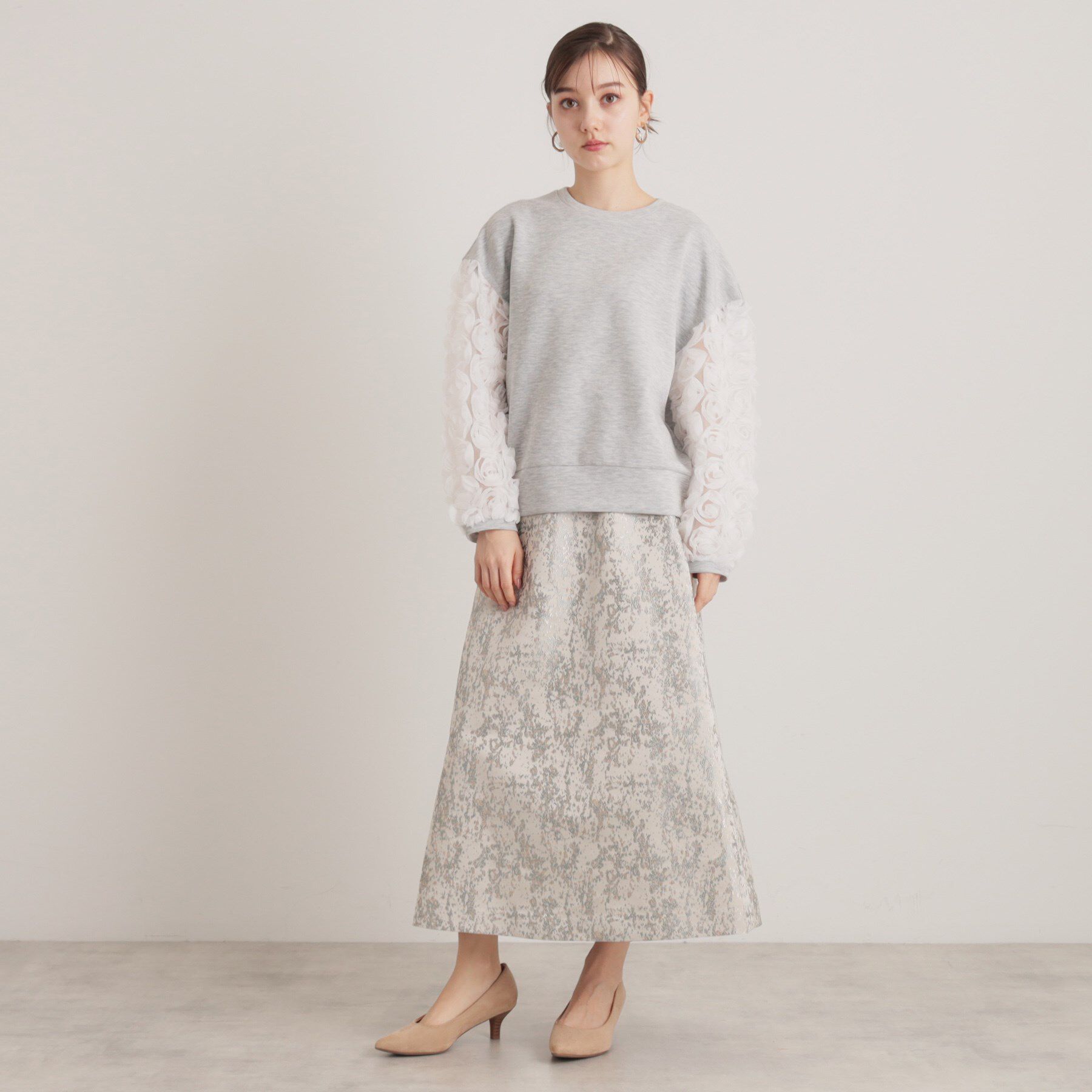 SunaUna「【一足お先に春気分／袖チュールフラワー】ダンボールプルオーバー」|Tシャツ・カットソー|