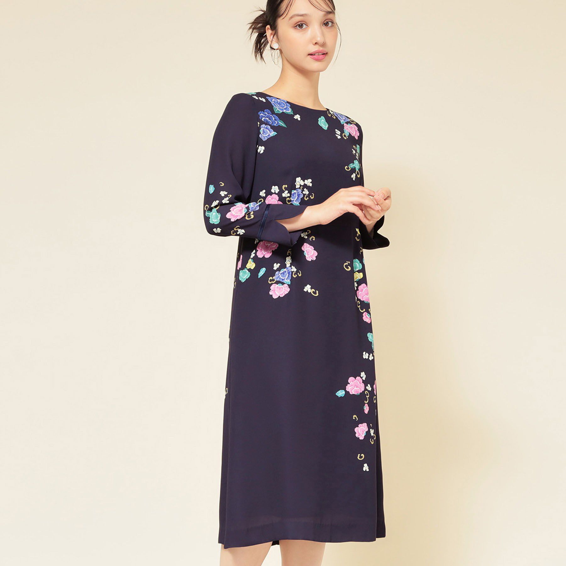 SunaUna「【co creation and yours／SS～L】花柄パネルワンピース」|ワンピース|ネイビー(294)