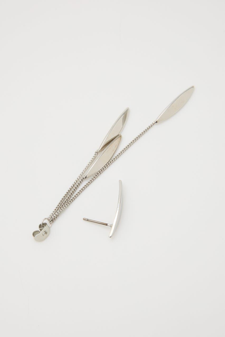 SLY「DANGLE LEAVES P／EARRINGS」|ピアス|
