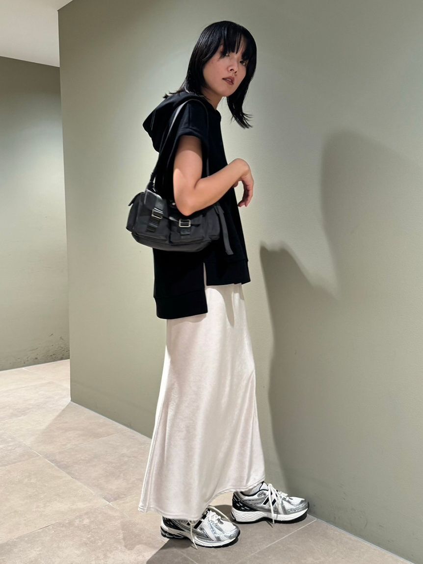 NEW BALANCE 「【New Balance for emmi】MET24 Hooded Vest」|ダウンベスト・ベスト|