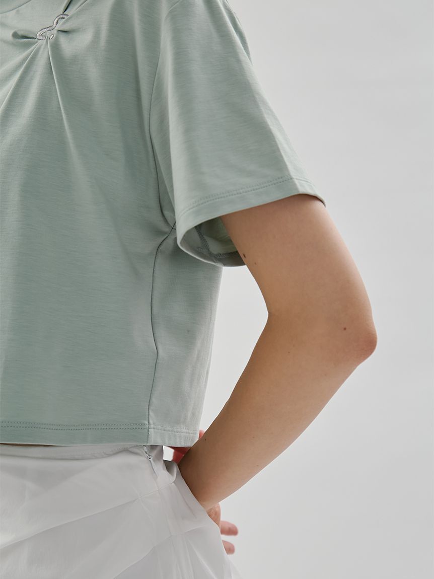 emmi atelier「【em】emmiロゴクロップドTシャツ/UVカット/接触冷感」|Tシャツ・カットソー|