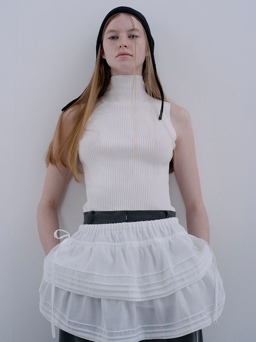 SNIDEL「Sustainableノースリラメニットプルオーバー」|ニット・セーター|