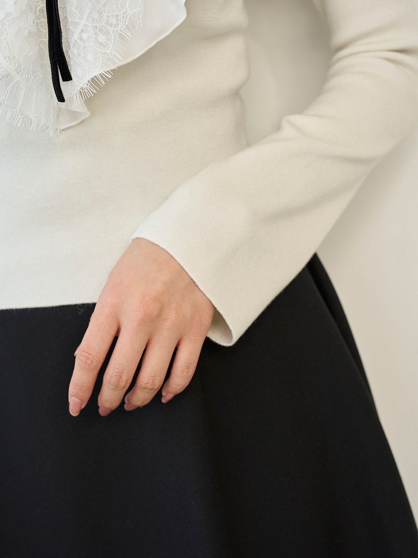 SNIDEL「Sustainableレイヤードラッフルニットプルオーバー」|ニット・セーター|