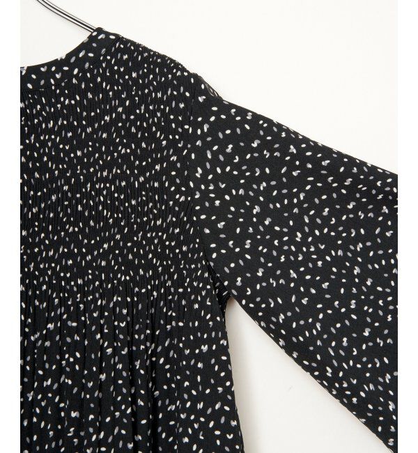 ikka「マジョリカ3段プリーツブラウス」|シャツ・ブラウス|